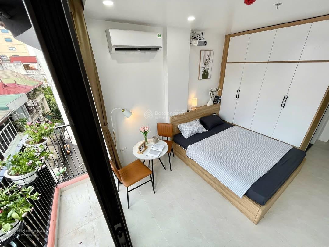 Bán toà nhà văn phòng + CCMN TT Cầu Giấy - 2 thoáng - Full nội thất - 100m2 * 8 tầng, MT: 5m