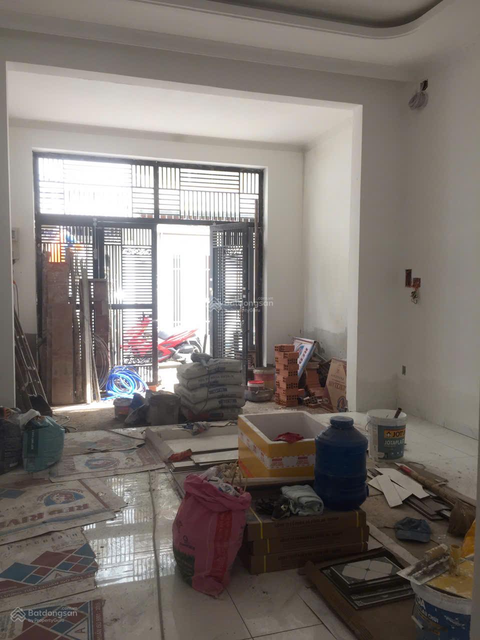 4,5X15m, 2 tầng xây kiên cố, gần chợ Nguyễn Sỹ Sách, P15, TB, giá 4.85 tỷ