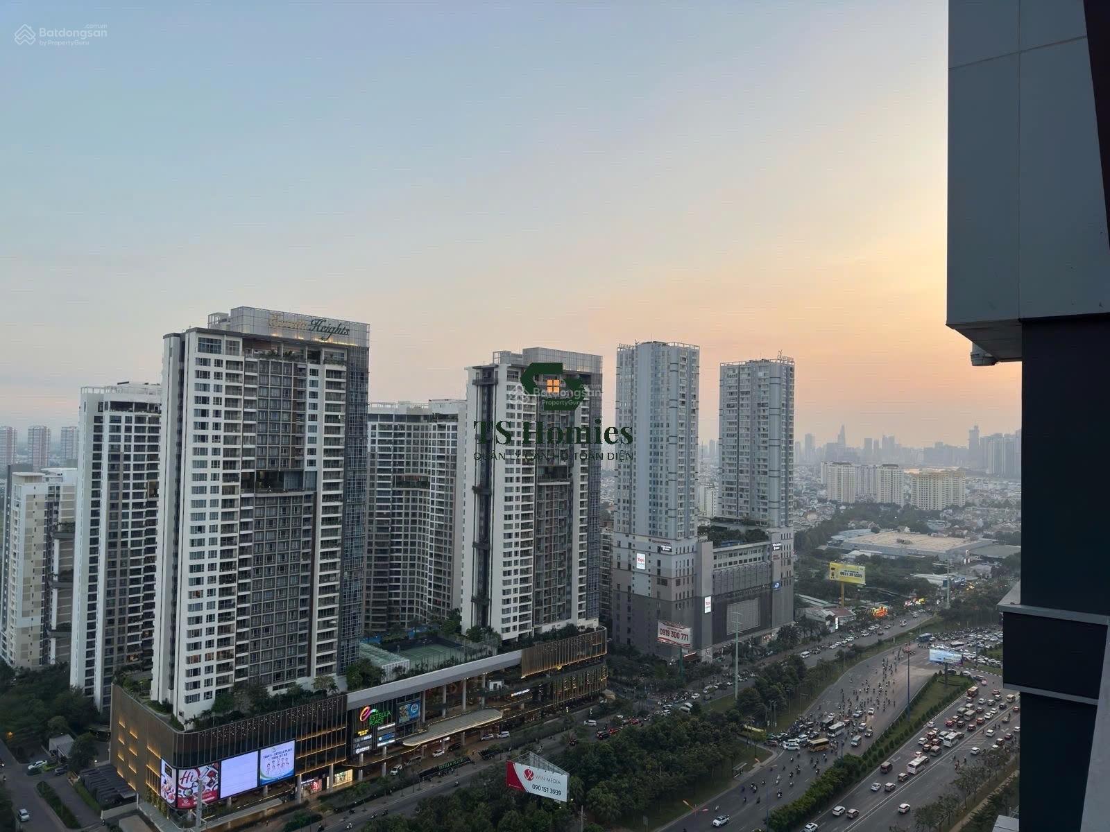 Bán nhanh căn hộ 2PN tại Lumiere Riverside, nhà mới 100%, tầng cao, view thành phố, giá tốt