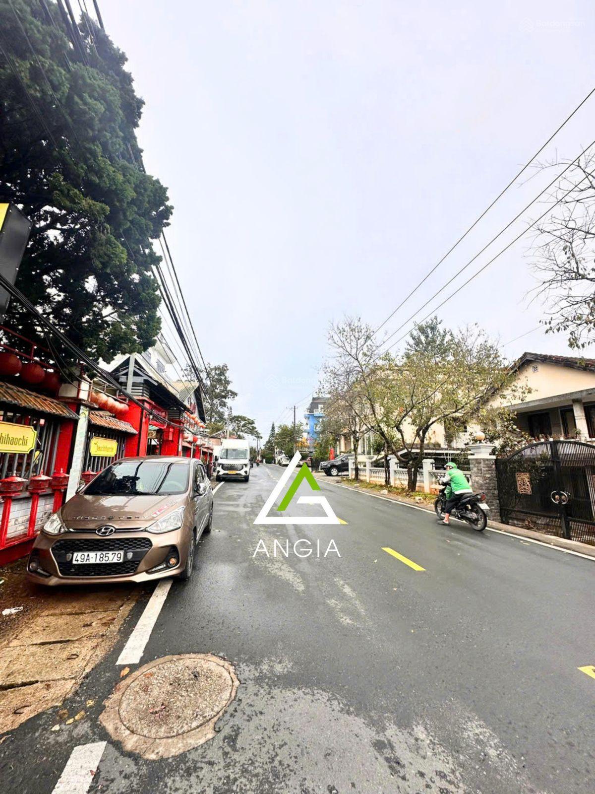 Cần bán đất nền góc hai mặt tiền Huỳnh Thúc Kháng - 250m2 - vị trí đắc địa - 35 tỷ TLCC Cần bán đất nền góc hai mặt tiền Huỳnh Thúc Kháng - 250m2 - vị trí đắc địa - 35 tỷ TLCC