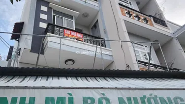 Bán đất tặng nhà 4 tầng còn tốt ngay ngã 3 lớn ra biển 400m mặt tiền 9.6m