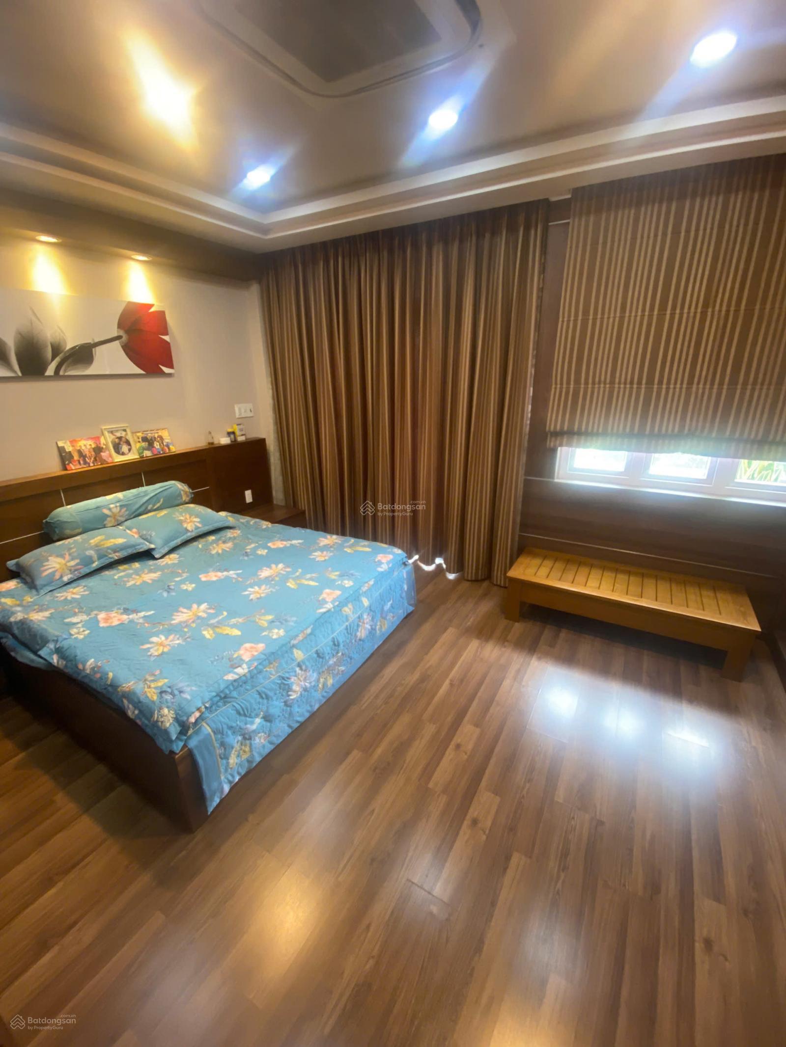 Chính chủ cần bán nhà mới đẹp KDC Đại Phúc. DT 90m2 3 lầu, sổ hồng giá 10,5 tỷ. LH Duyên 0901 023 *** Chính chủ cần bán nhà mới đẹp KDC Đại Phúc. DT 90m2 3 lầu, sổ hồng giá 10,5 tỷ. LH Duyên 0901 023 ***