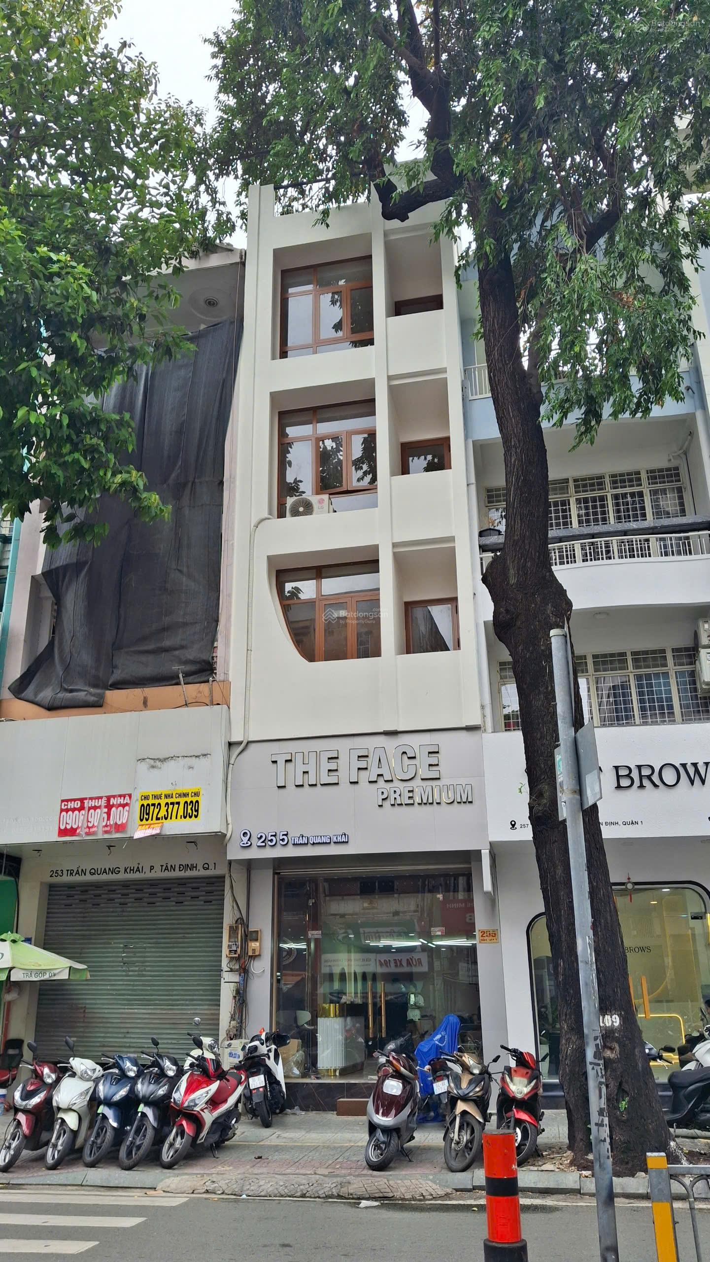 HOT Bán Nhà MT Lê Thị Riêng, Q1 - 4,5x15m - CN 62m - 4 Tầng - Giá 36 Tỷ