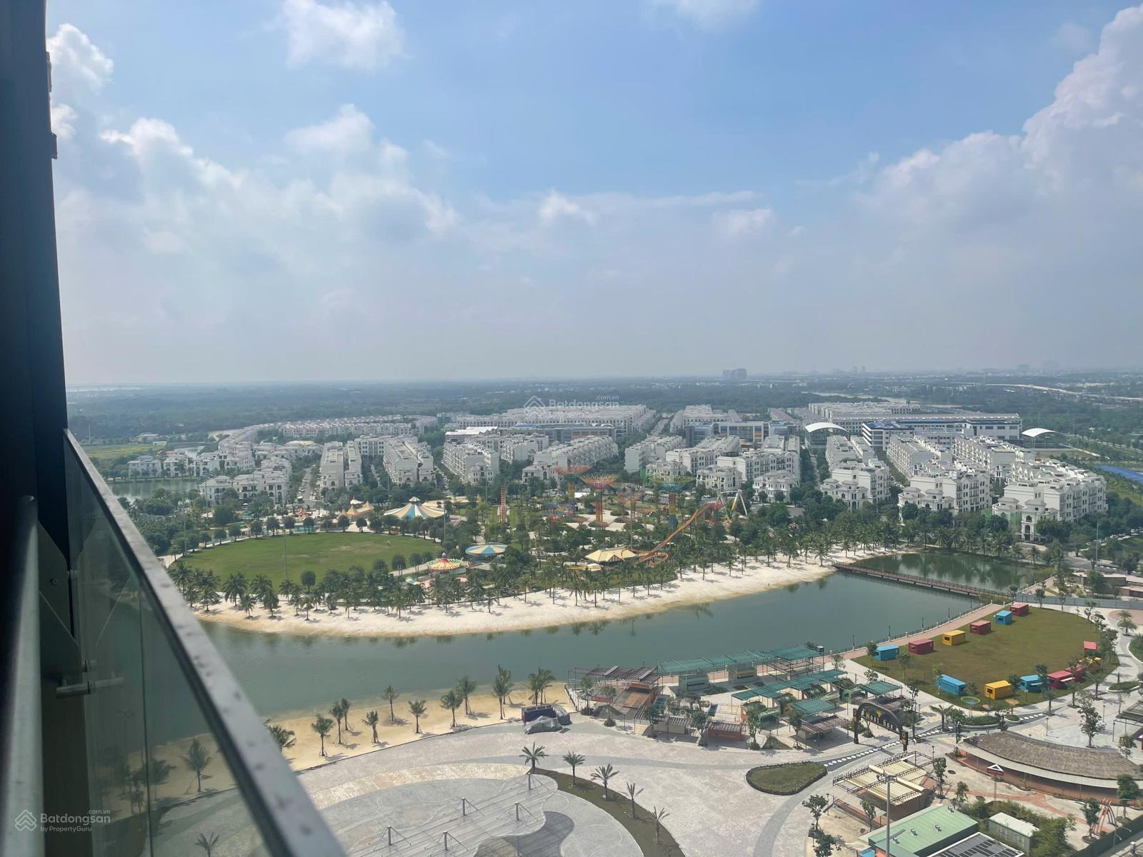 Bán căn 2PN2WC, The Beverly-Vinhomes Q9, giá 5 tỷ, DT79m2, view thoáng mát, nhà mới CĐT, vô ở ngay