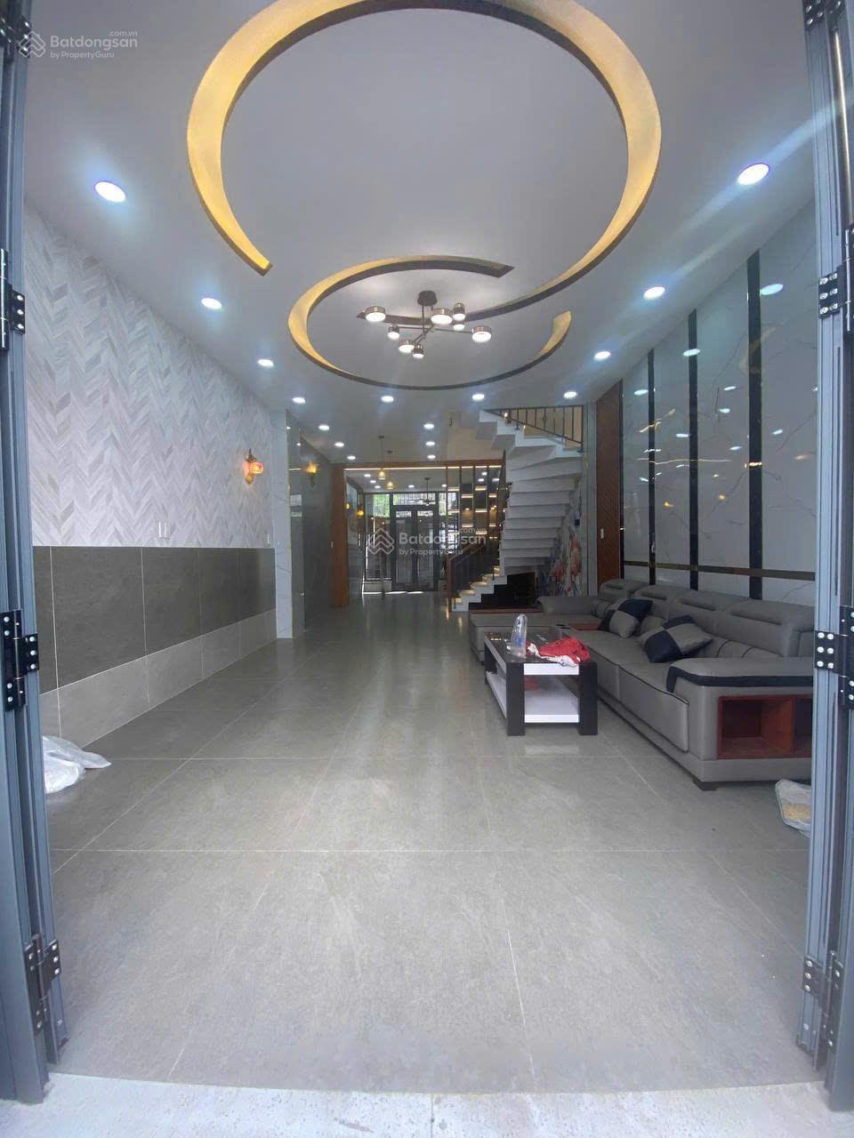 Cần cho thuê nhà HXH 18/6A Nguyễn Thị Minh Khai P. Đa Kao Q. 1 Cần cho thuê nhà HXH 18/6A Nguyễn Thị Minh Khai P. Đa Kao Q. 1