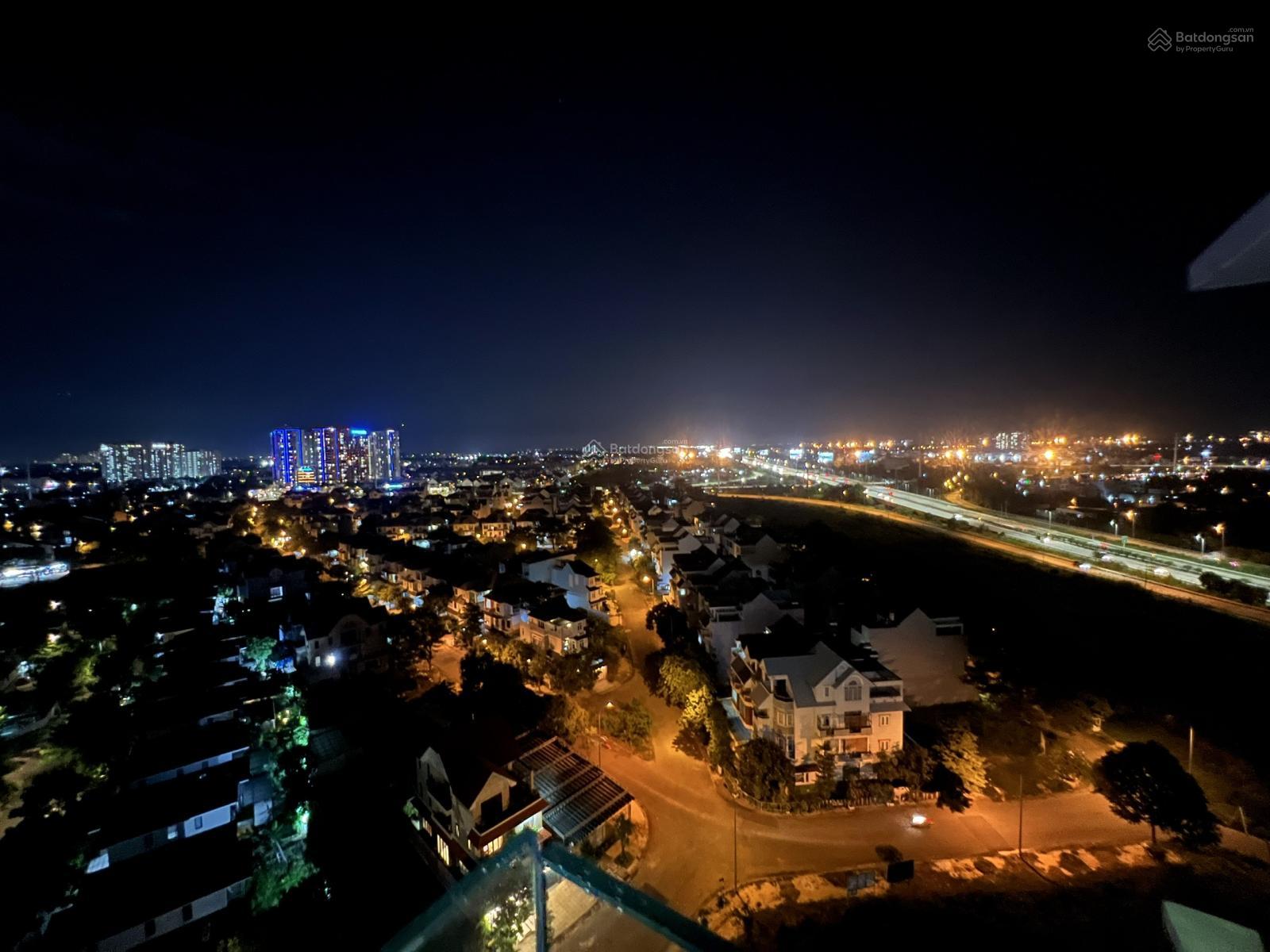 Cần bán gấp căn góc, dự án Flora Kikyo, 69m2 2PN có ban công, nội thất cơ bản giá chỉ 4 tỷ 3 TL