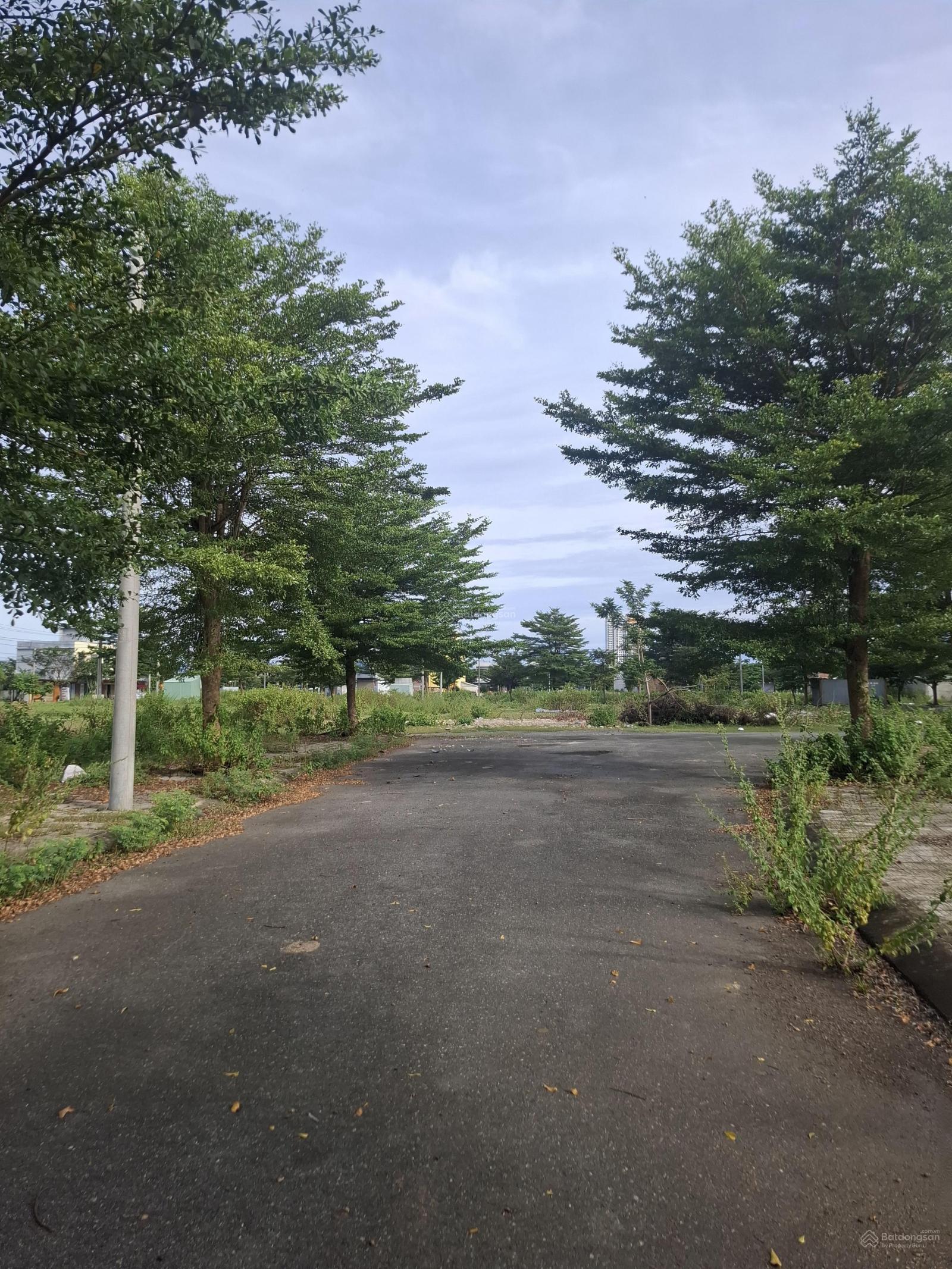 Cập nhập hàng tại Kđt Sentosa 108-120-141-150m2 từ 2tỷ65 đến 3tỷ. Cạnh sông. Ngang 6m. Vị trí đẹp