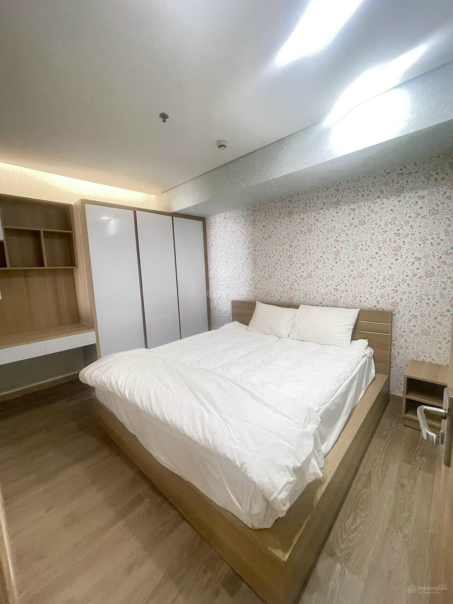 Trống sẵn căn hộ Fhome 2 PN. Full nội thất xin sò. View sông Hàn. Rẻ nhất chỉ 12 triệu/tháng