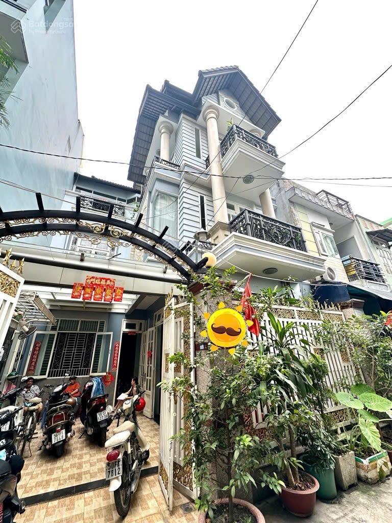 CHỈ 7,5 TỶ - BIỆT THỰ 4 TẦNG - NGANG 8M - 96m2 - KHU VIP BÌNH THÀNH - BÌNH TÂN - NGỘP BANK BÁN GẤP CHỈ 7,5 TỶ - BIỆT THỰ 4 TẦNG - NGANG 8M - 96m2 - KHU VIP BÌNH THÀNH - BÌNH TÂN - NGỘP BANK BÁN GẤP