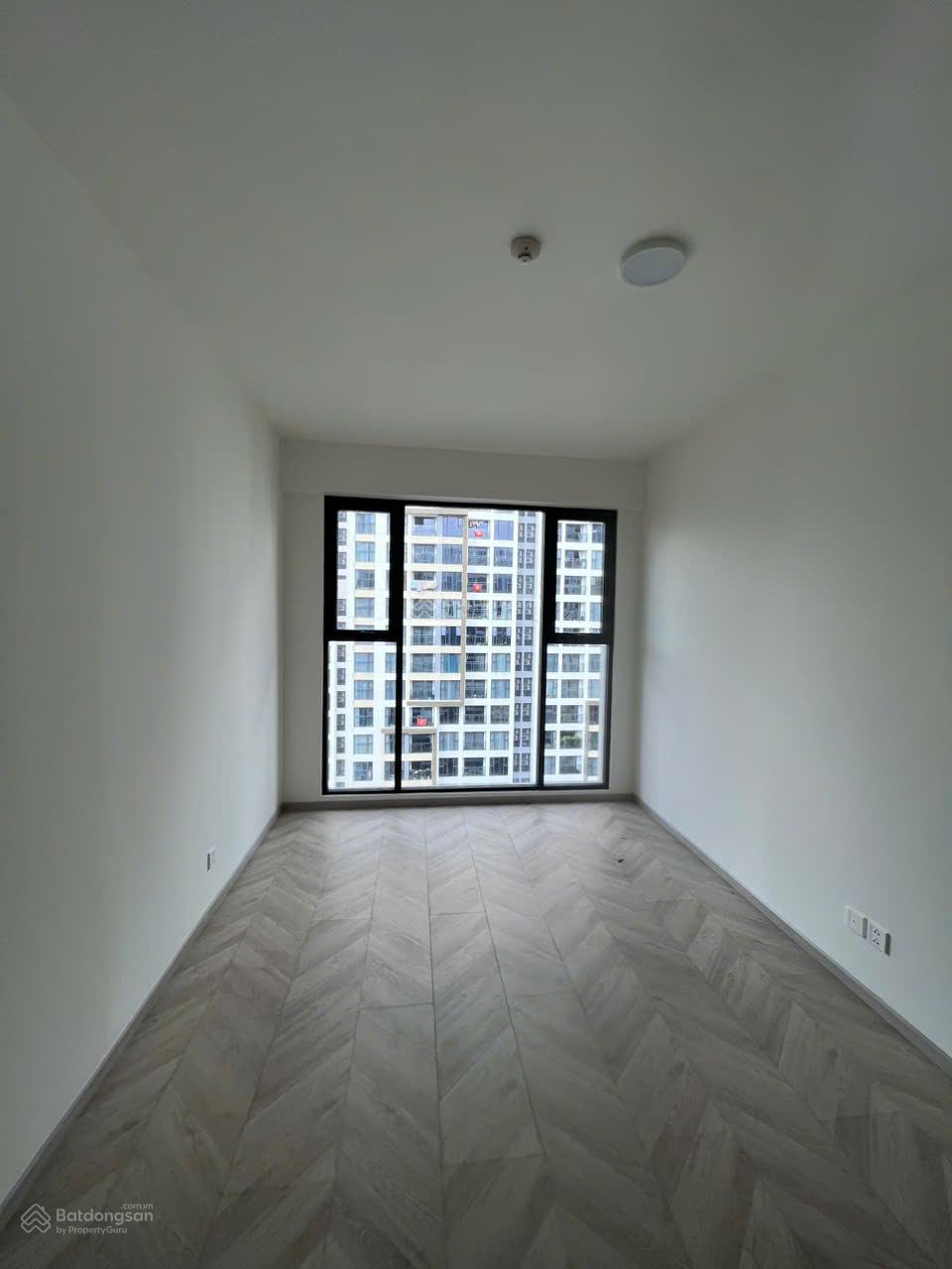 Căn góc, tầng 19 - view sân thể thao 2PN tòa A - giá chỉ 4,79 tỷ all in tại Lumiere Boulevard Căn góc, tầng 19 - view sân thể thao 2PN tòa A - giá chỉ 4,79 tỷ all in tại Lumiere Boulevard