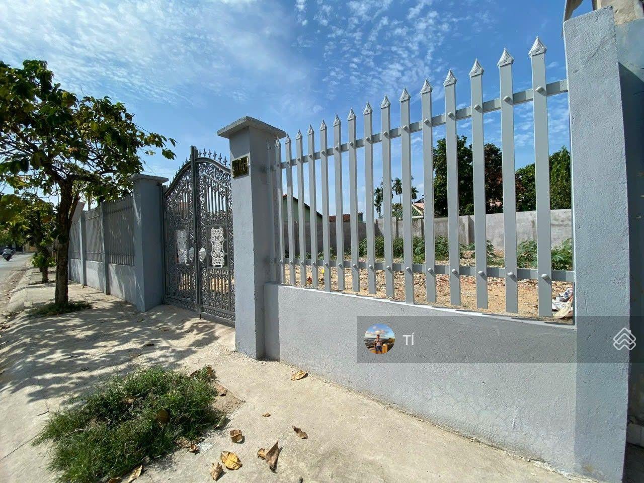 Đất ngay chợ 3 bầu dr 13,5x22 thổ cư 295m2 đường 10m thông Trịnh Thị Miếng giá 14.9 tỷ Đất ngay chợ 3 bầu dr 13,5x22 thổ cư 295m2 đường 10m thông Trịnh Thị Miếng giá 14.9 tỷ