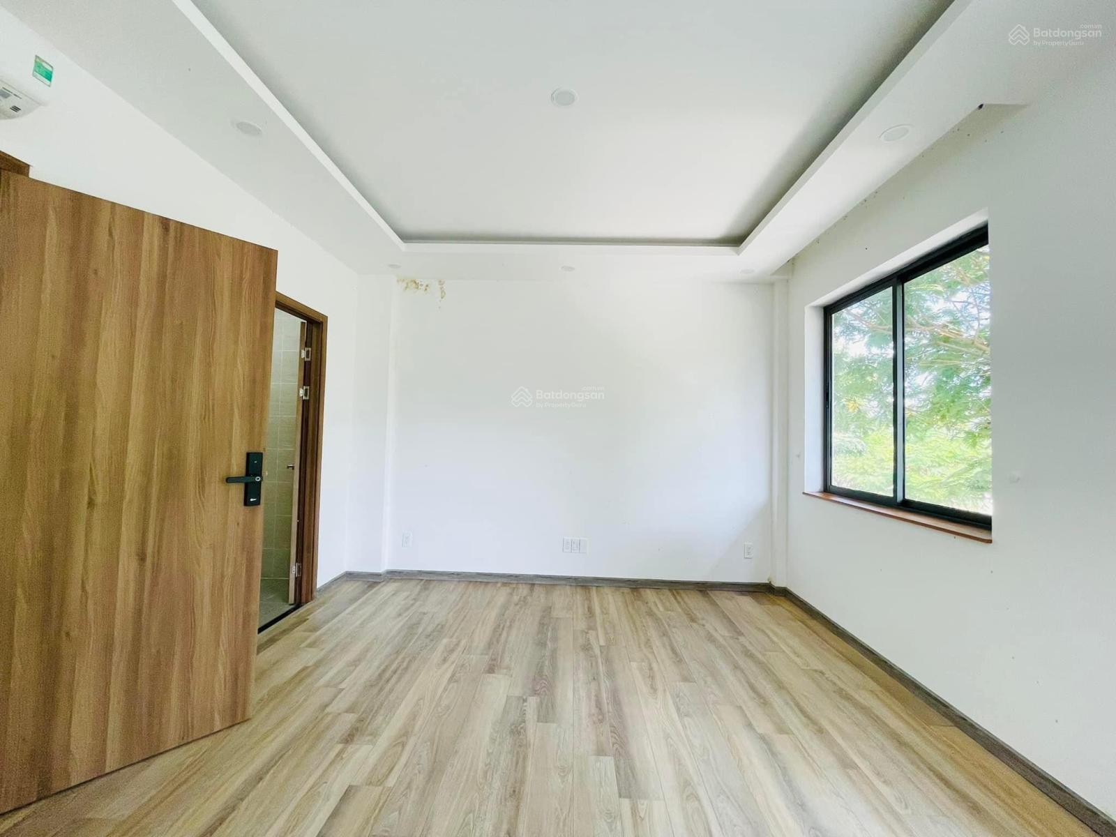 Cho thuê nhà KDC Merita 19tr/th gần vòng xoay Liên Phường 3 lầu 4PN full nội thất. LH 0901 193 ***