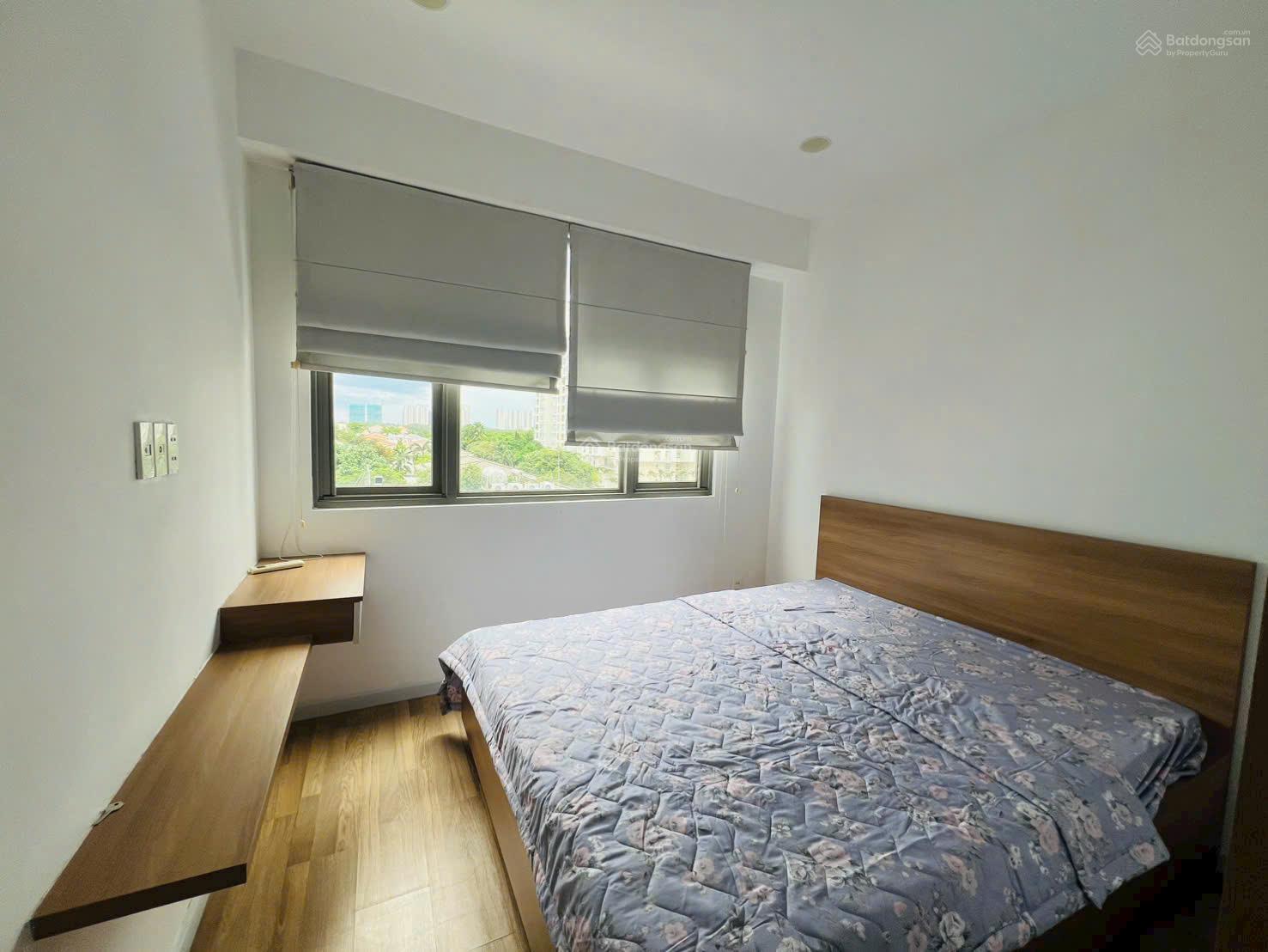 Bán căn góc C/C Hưng Phúc Nguyễn Lương Bằng Q7. DT 76m2-2PN-2WC full nội thất. Giá: 7,3 tỷ