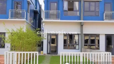Còn sót lại 1 căn biệt thự 80m2 tại khu đô thị Oasis City giá chỉ 1,55 tỷ có hỗ trợ vay ngân hàng