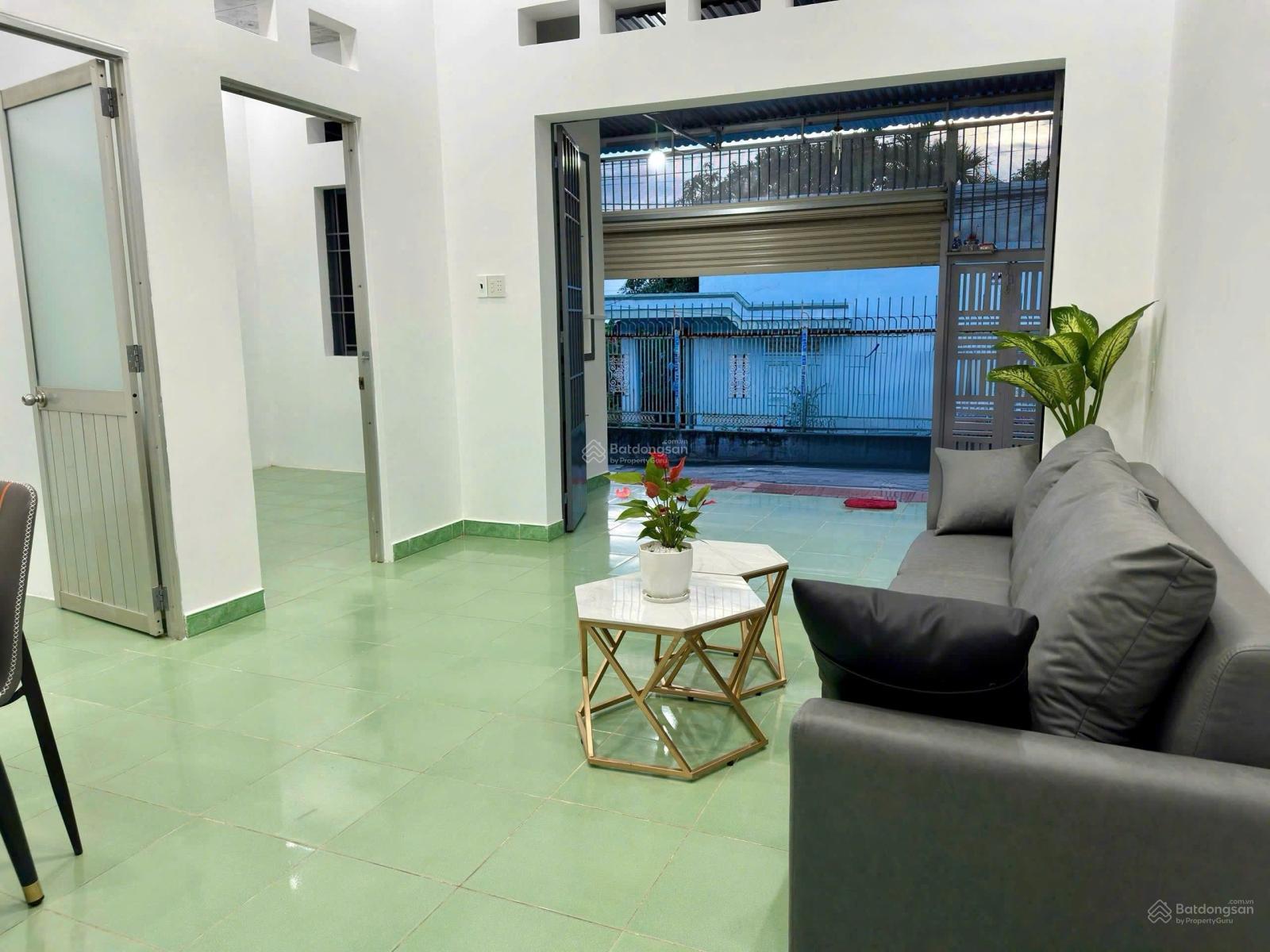Nhà gần biển 4,1 tỷ dt 84,4m2 ô tô đậu trong nhà, nha trang, khánh hòa