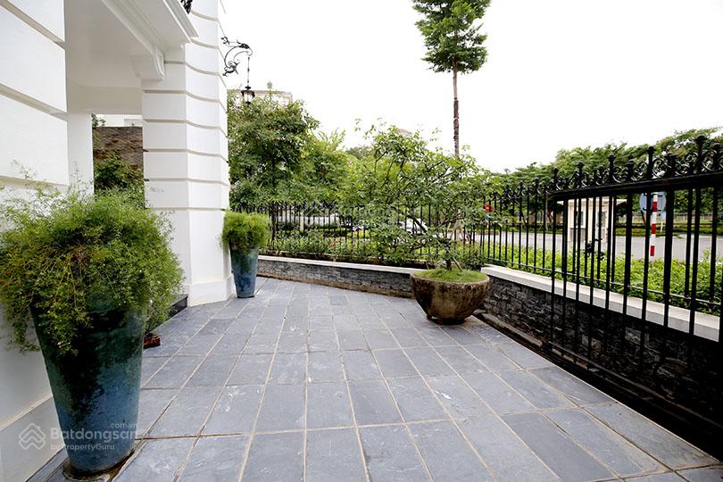 Bán căn biệt thự siêu VIP 2 mặt tiền khu T Ciputra