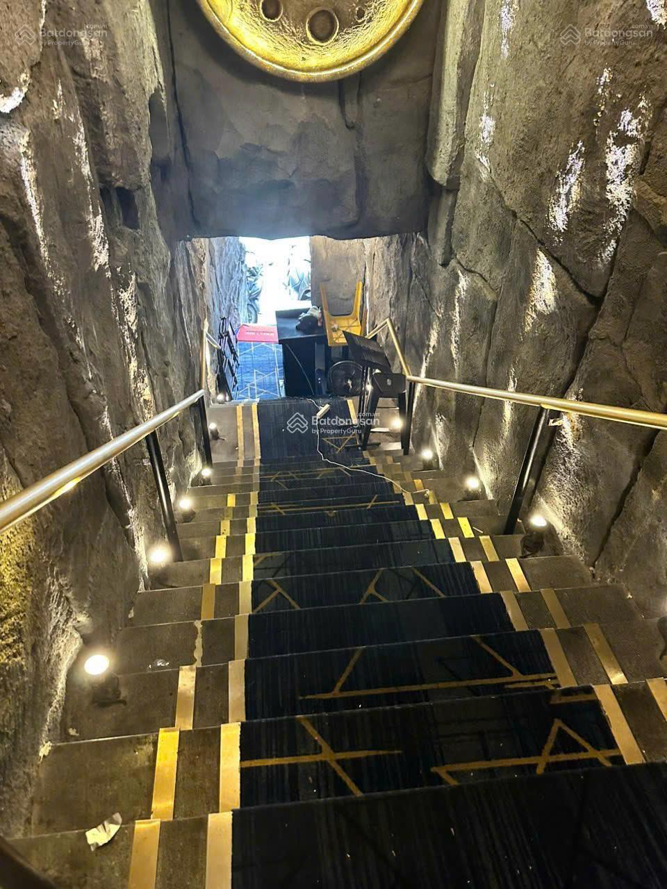 Cho thuê nhà MT Nguyễn Thái Học, P.Phạm Ngũ Lão, Quận 1 DT 7x40m nở hậu 40m trệt 1 lầu giá 190tr Cho thuê nhà MT Nguyễn Thái Học, P.Phạm Ngũ Lão, Quận 1 DT 7x40m nở hậu 40m trệt 1 lầu giá 190tr