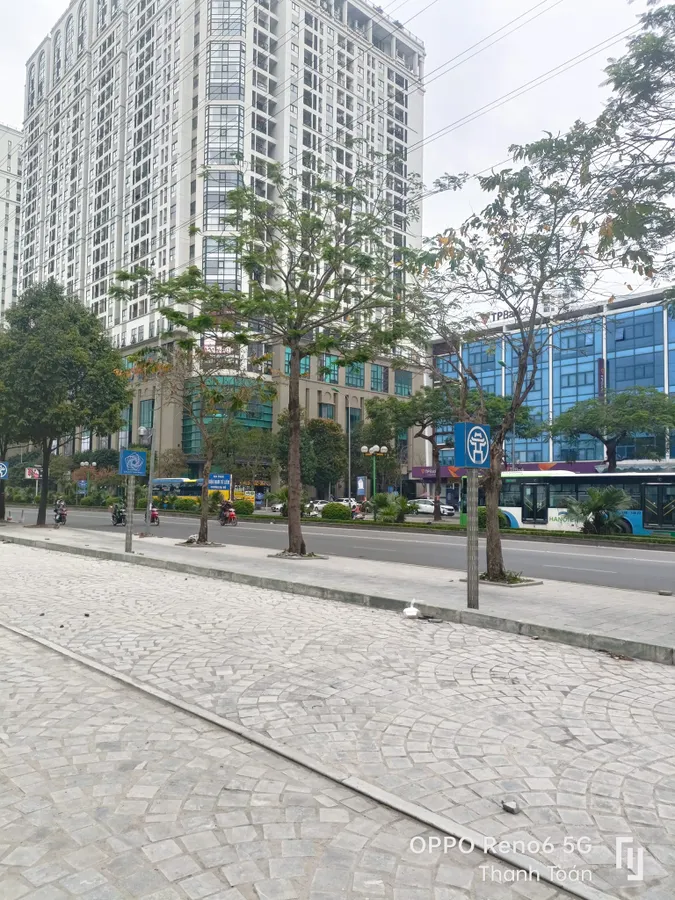 Nhà mặt phố - Giá liền kề: Lô góc hiếm Galaxy Vạn Phúc, đường Tố Hữu, Hà Đông. 119m2, 4T, 42.9 tỷ