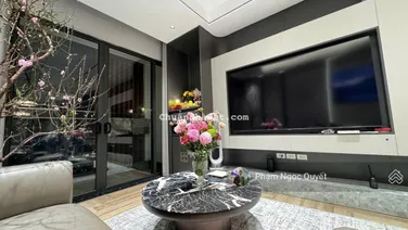 Chính chủ bán căn 105m2, 3PN + 2WC tầng trung full NT đẹp giá 13,69 tỷ CC BRG The Diamond Residence