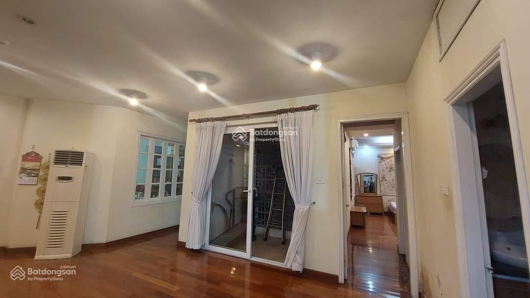 Bán căn hộ TT Thịnh Hào 1, Đống Đa, DT 61/80 m2, 3PN, 2 phụ, căn góc 3 mặt, ở luôn, giá 5,5 tỷ