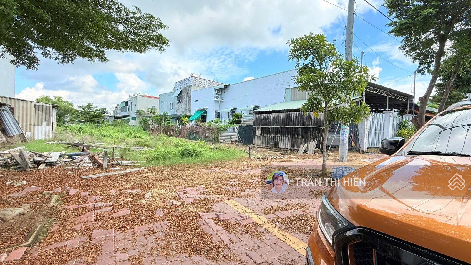 Mặt tiền đường 3/2 trung tâm thị trấn Long Hải - BRVT - DT 148,6m2 - 5x30m full thổ cư Mặt tiền đường 3/2 trung tâm thị trấn Long Hải - BRVT - DT 148,6m2 - 5x30m full thổ cư