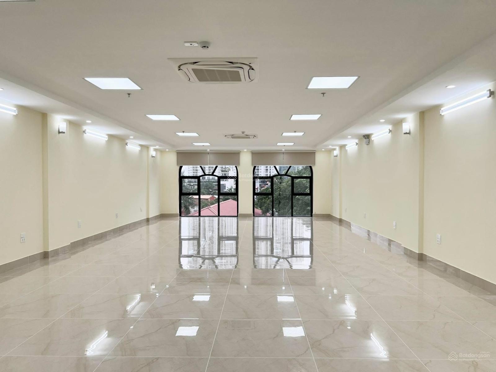 CỰC PHẨM ! PHỐ ĐỖ QUANG - TÒA VĂN PHÒNG - Ô TÔ TRÁNH - VỈA HÈ - CÓ HẦM - 100M2 X 8 TẦNG - MT 7.5M.