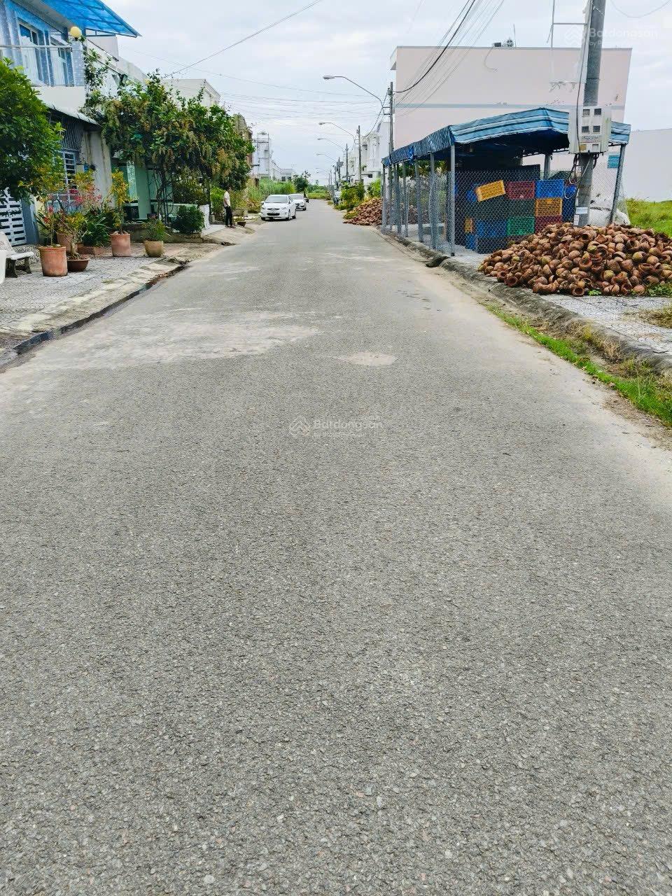 Bán 2 lô đất liền kề trong KDC Minh Linh, mỗi lô 5x20m