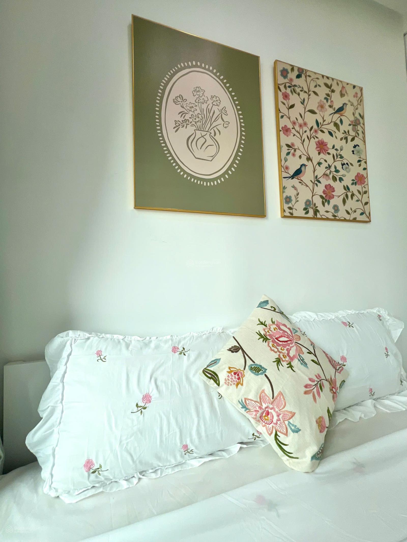 Bán căn hộ biển tầng 10 full nội thất mới, DT 71m2, 2PN 2WC giá 3.38 tỷ