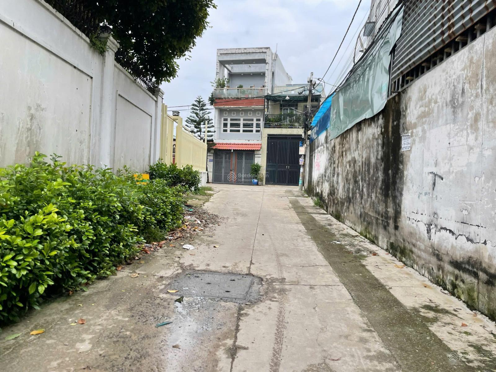 Đất hẻm đường Tân Xuân Trung Chánh, hẻm 5m ô tô, 4m x 22m, 3.3 tỷ Đất hẻm đường Tân Xuân Trung Chánh, hẻm 5m ô tô, 4m x 22m, 3.3 tỷ