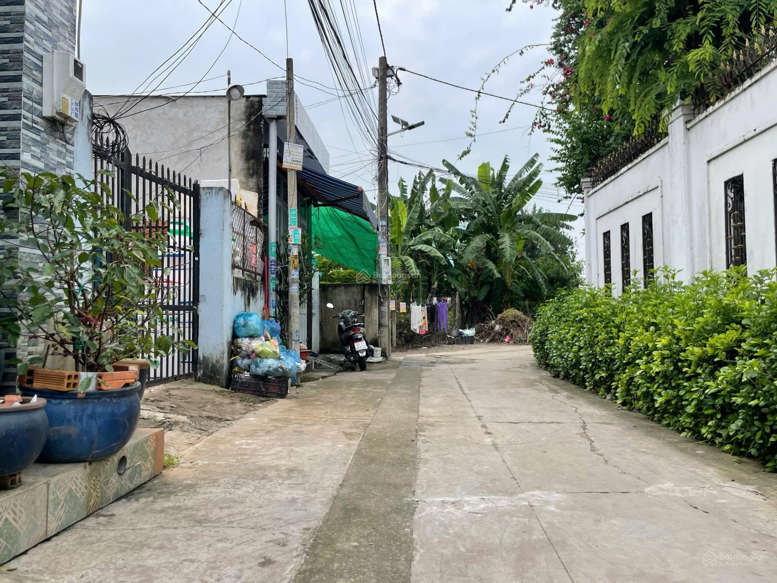 Đất hẻm đường Tân Xuân Trung Chánh, hẻm 5m ô tô, 4m x 22m, 3.3 tỷ Đất hẻm đường Tân Xuân Trung Chánh, hẻm 5m ô tô, 4m x 22m, 3.3 tỷ