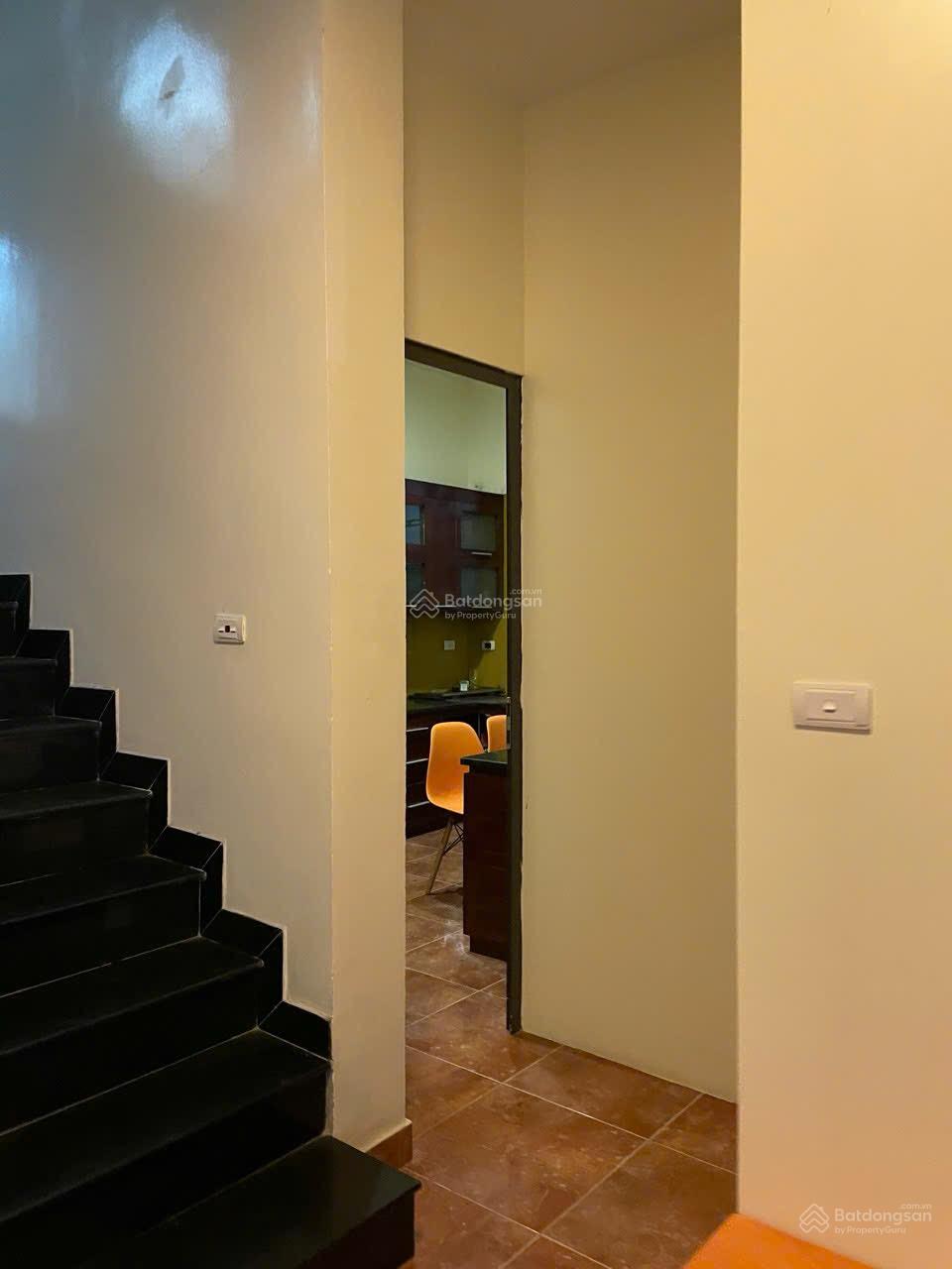 Cc Mời thuê Bt Vip Trần Đại Nghĩa- Hai Bà Trưng 220m2x3,5T oto 39,9 tr/1th.