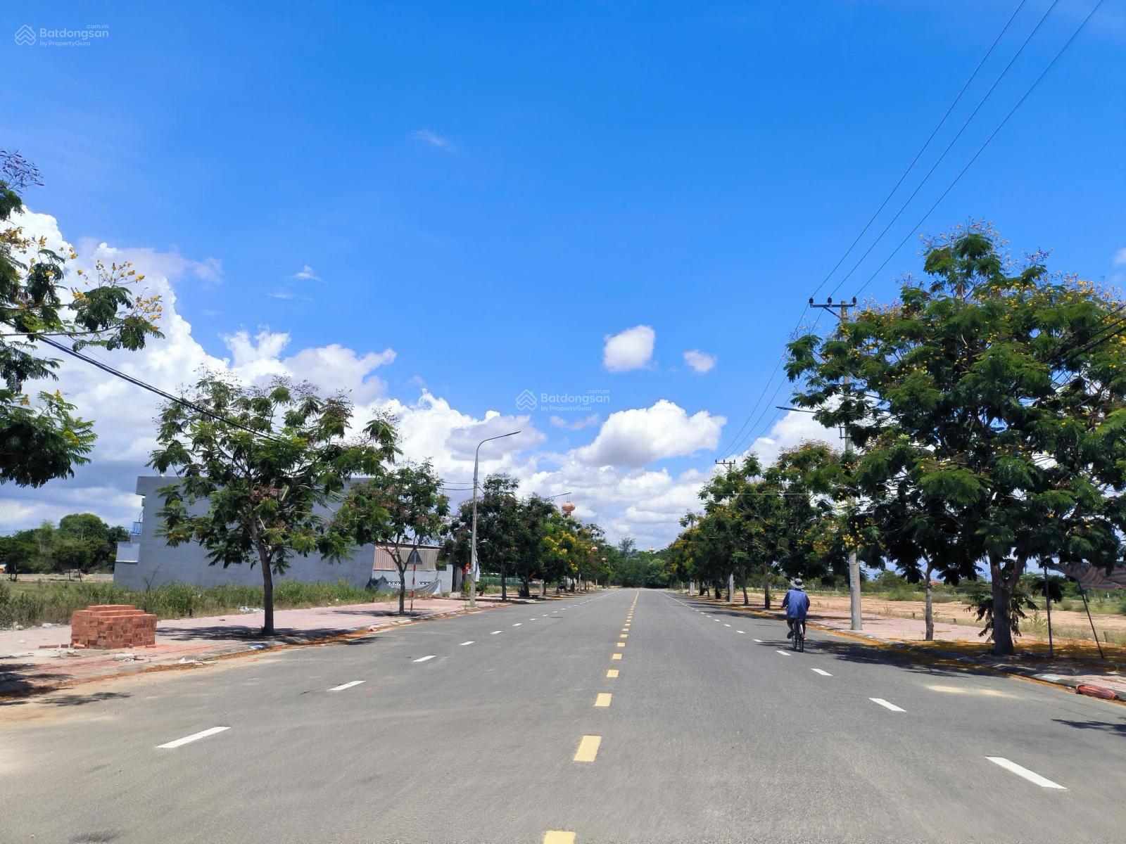 Bán đất B3.07 dự án Riviera Hội An Complex B3.07 đường 7m5 dt 131m2 hướng Nam giá 1.5 tỷ