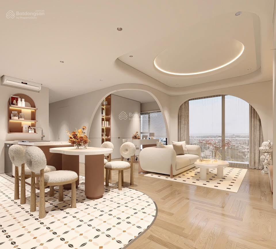 Bán gấp căn hộ Oriental Plaza Quận Tân Phú, DT: 106m2, 3PN 3WC. Giá 4,4 tỷ. LH: 0773 694 ***