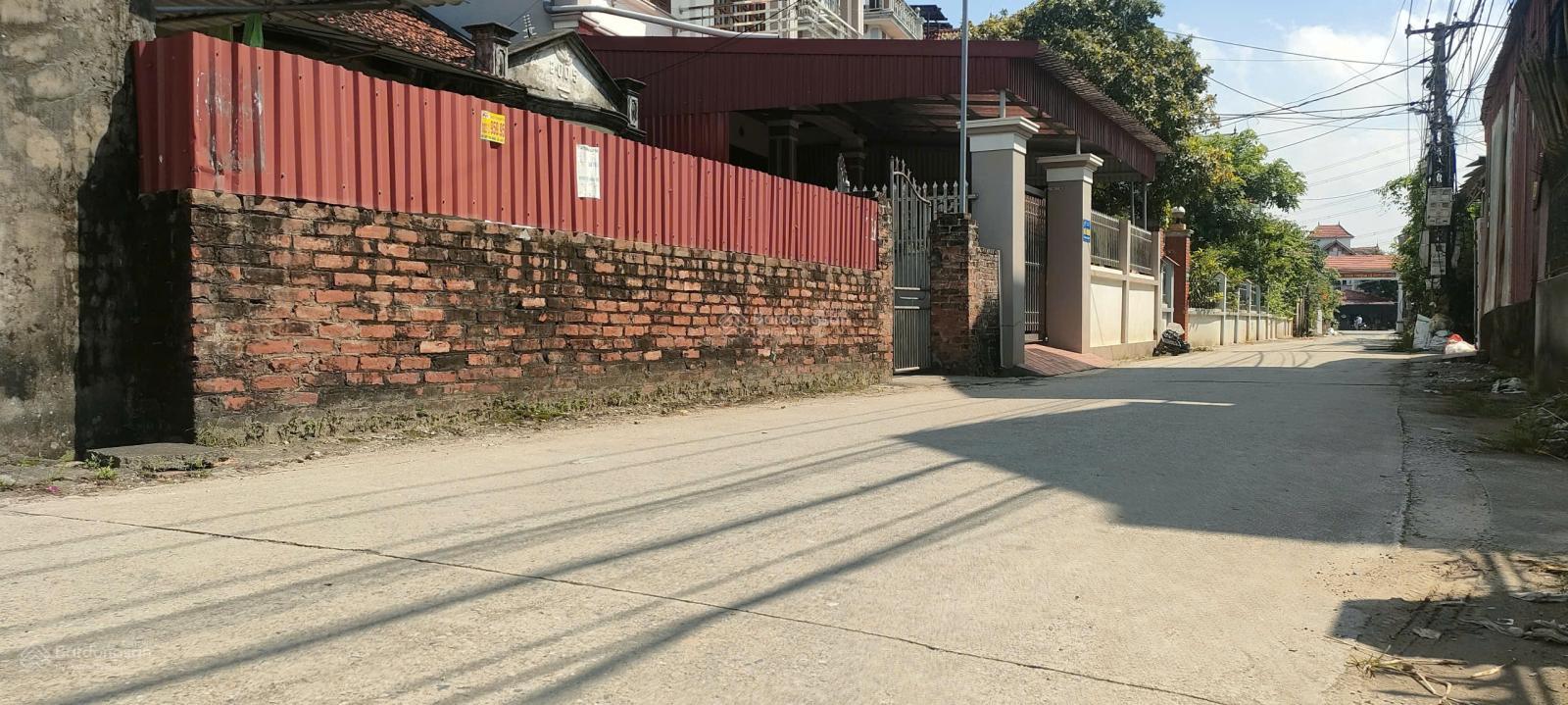 Siêu phẩm đẹp! Bán 2.6 tỷ/99.2m2 full thổ cư sát đường Vành Đai 4 đường ô tô tận đất, 0961 532 *** Siêu phẩm đẹp! Bán 2.6 tỷ/99.2m2 full thổ cư sát đường Vành Đai 4 đường ô tô tận đất, 0961 532 ***