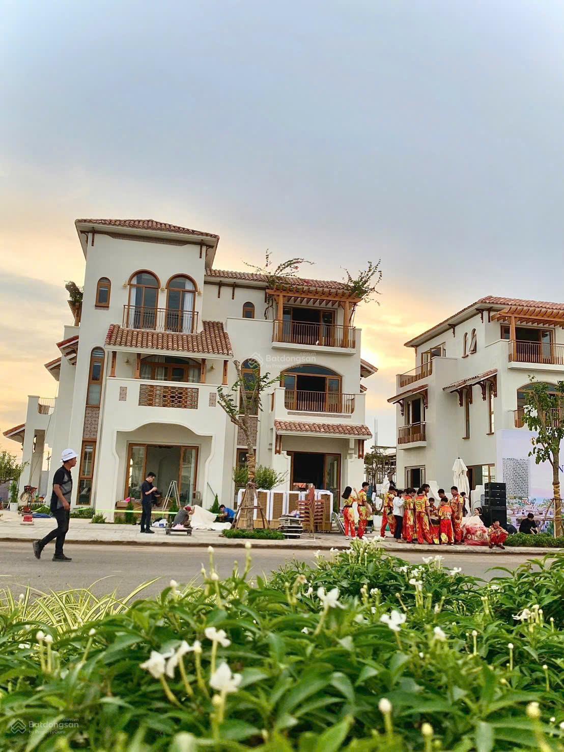 Mở bán Biệt Thự Đơn Lập CaSa Blanca City, phân khu Làng Pháp T10/25 - Xem nhà thực tế (24/7)