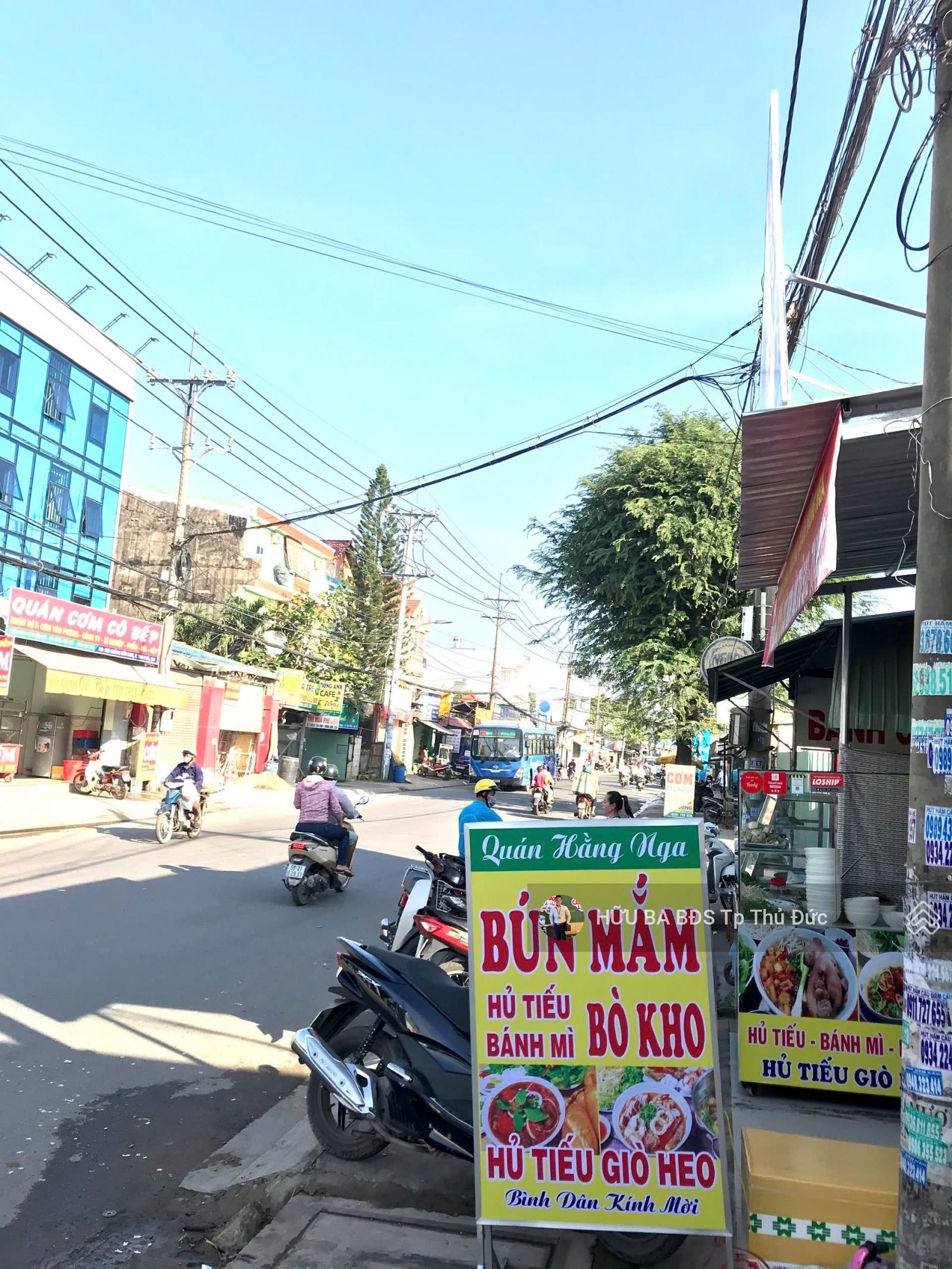 Nhà 1 lầu ngang 4.2m Đất 90.m2 sàn 125m2 Nhà mặt Tiền Hoàng Hữu Nam.giá 7.5 tỷ sổ Hồng riêng