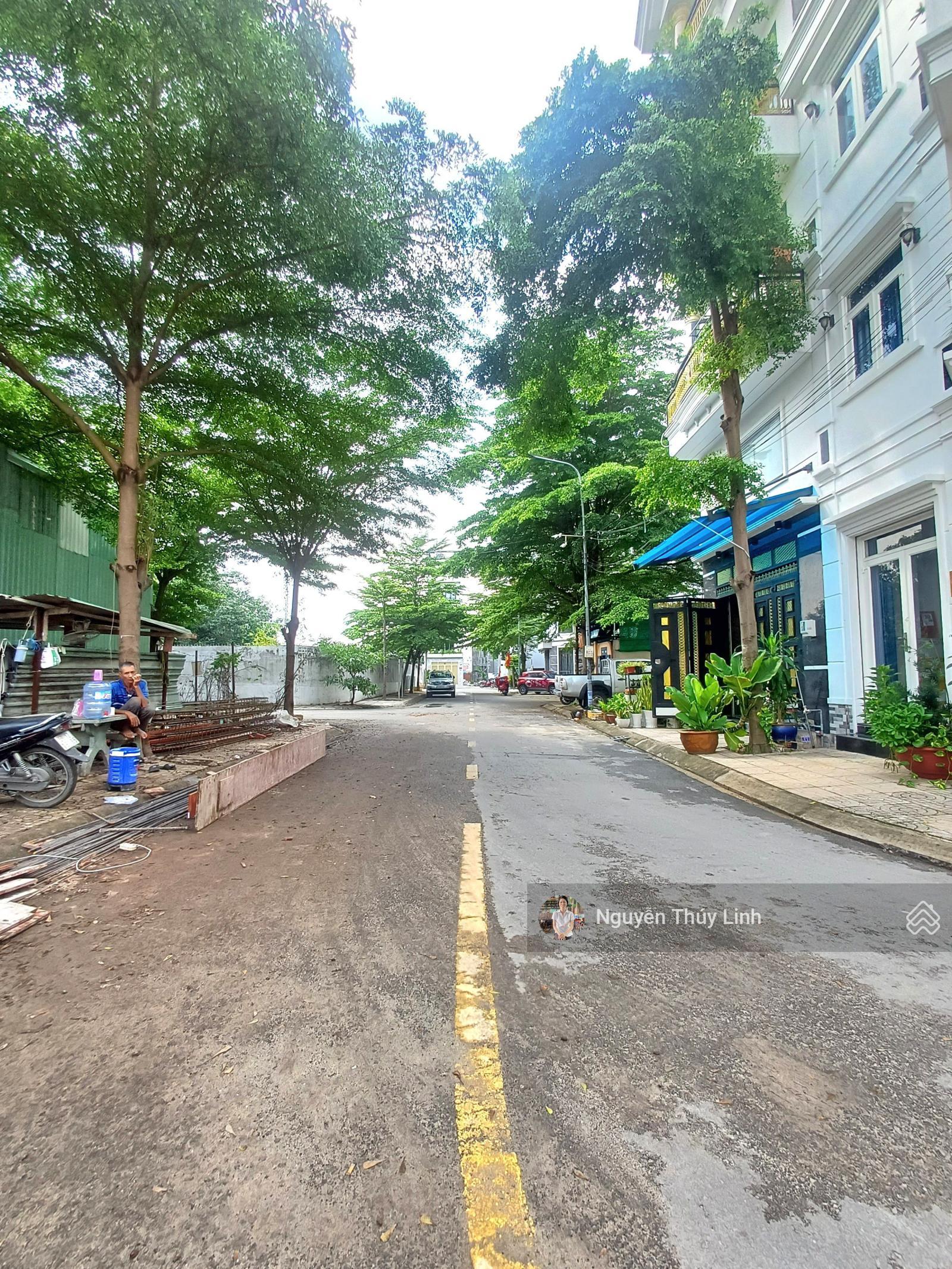 6.49 tỷ - Nhà phố TX24 - Tô Ngọc vân- phường Thạnh Xuân - Q12 (Gò Vấp 4km)