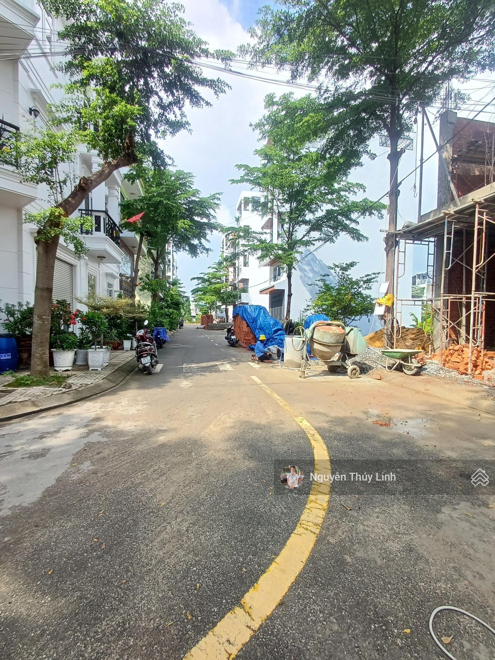 6.49 tỷ - Nhà phố TX24 - Tô Ngọc vân- phường Thạnh Xuân - Q12 (Gò Vấp 4km)