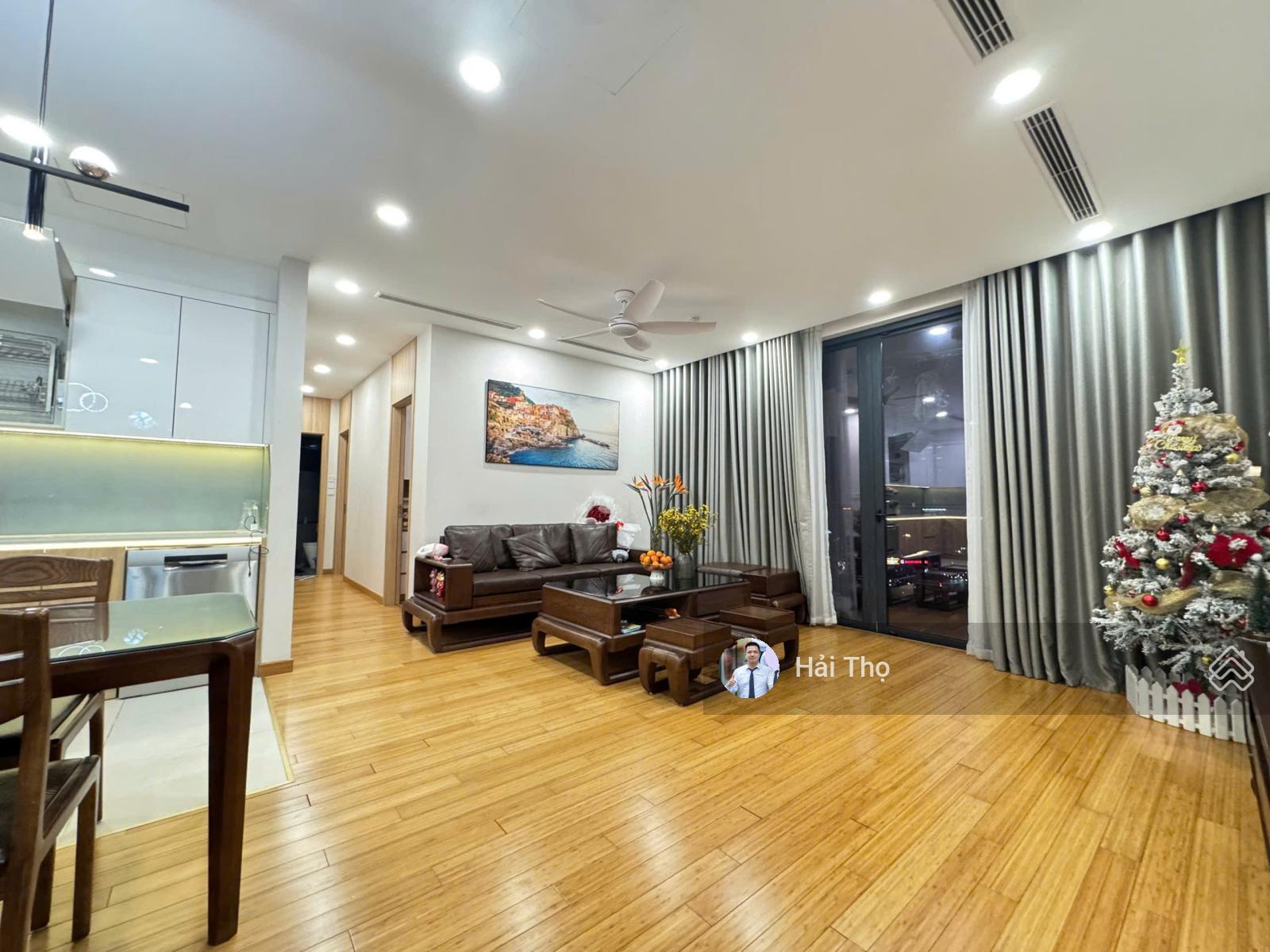 Bán căn Mễ Trì Hạ 100m2 giá 7,3 tỷ căn 3pn 2wc full nội thất đẹp tầng 7 thoáng mát Bán căn Mễ Trì Hạ 100m2 giá 7,3 tỷ căn 3pn 2wc full nội thất đẹp tầng 7 thoáng mát