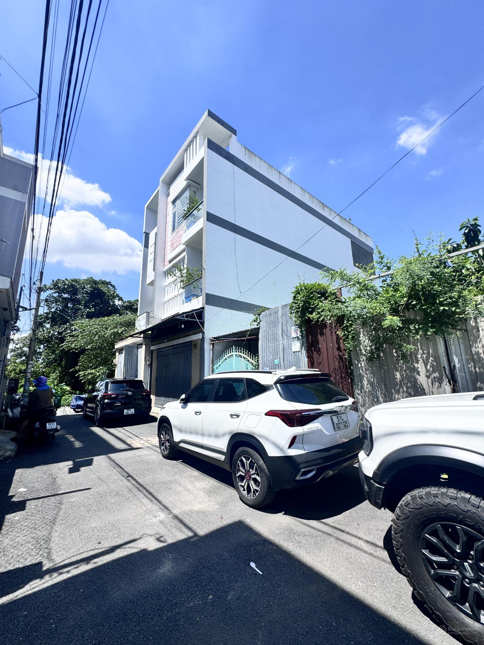 BÁN LÔ ĐẤT DIỆN TÍCH ĐẸP 6*17M - ĐƯỜNG XE HƠI TRÁNH - NGAY CHỢ THỦ ĐỨC - GẦN METRO GIÁ 7.4 TỶ