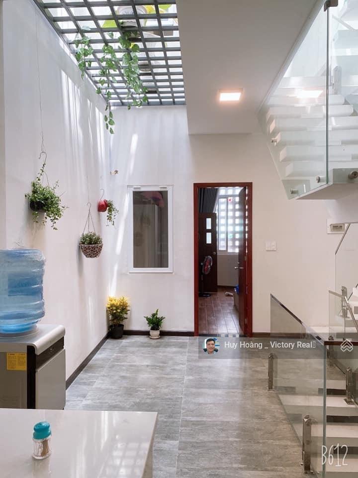 Bán nhà đẹp Võ Thành Trang, DT 4x9m (CN 37m²), 4 Tầng, P.11, Tân Bình. Giá 5.9 tỷ TL