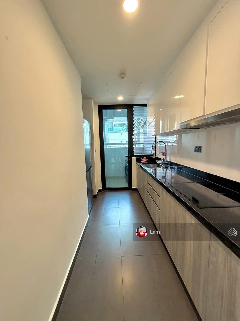 Cho thuê căn hộ góc 2 phòng ngủ view Đông Nam mát mẻ quanh năm full nội thất ở ngay, lầu cao đẹp Cho thuê căn hộ góc 2 phòng ngủ view Đông Nam mát mẻ quanh năm full nội thất ở ngay, lầu cao đẹp