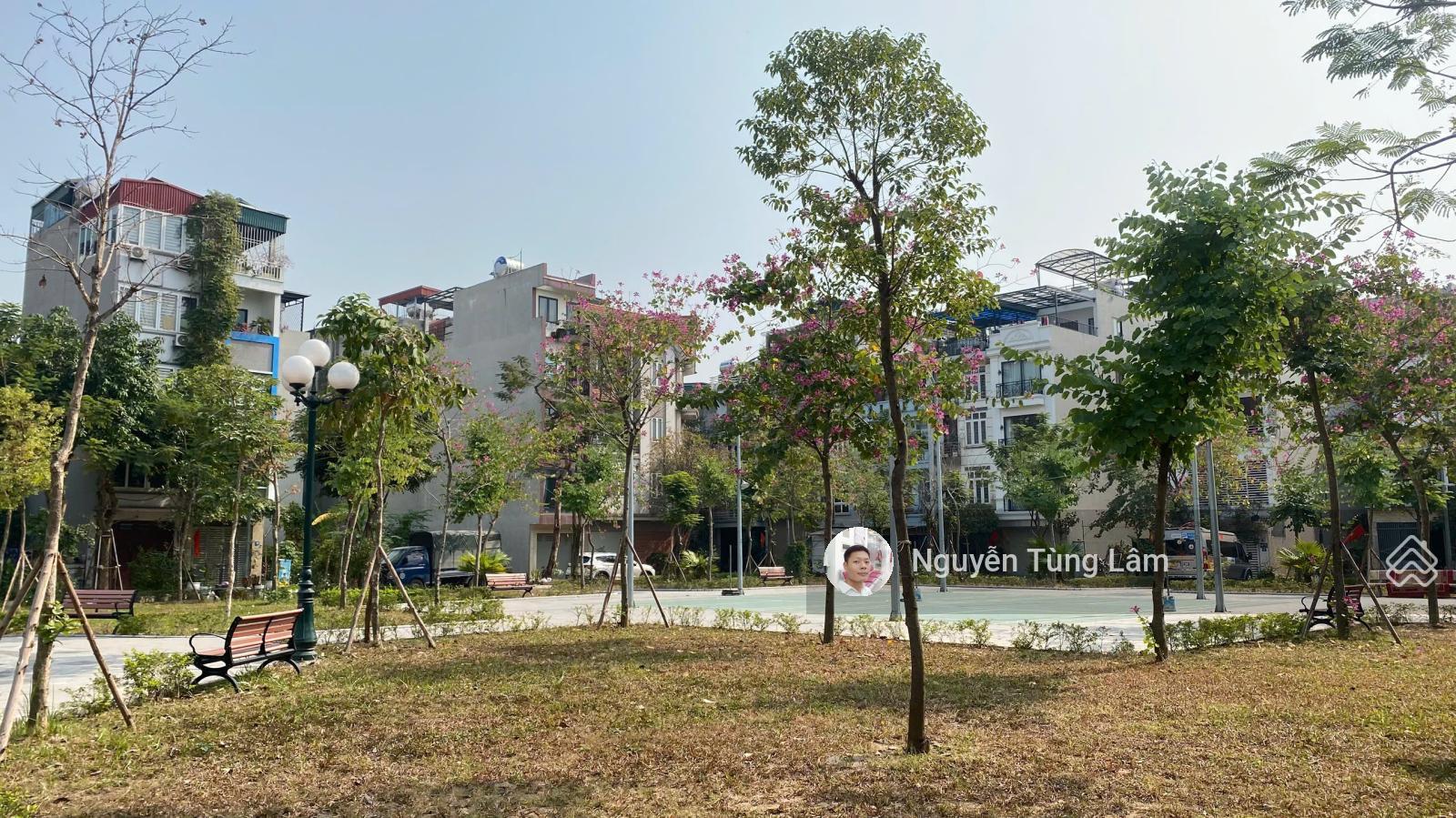 Siêu hiếm: Đất tái định cư Giang Biên 90m2 lô góc 2 mặt đường chỉ 19.8 tỷ Siêu hiếm: Đất tái định cư Giang Biên 90m2 lô góc 2 mặt đường chỉ 19.8 tỷ