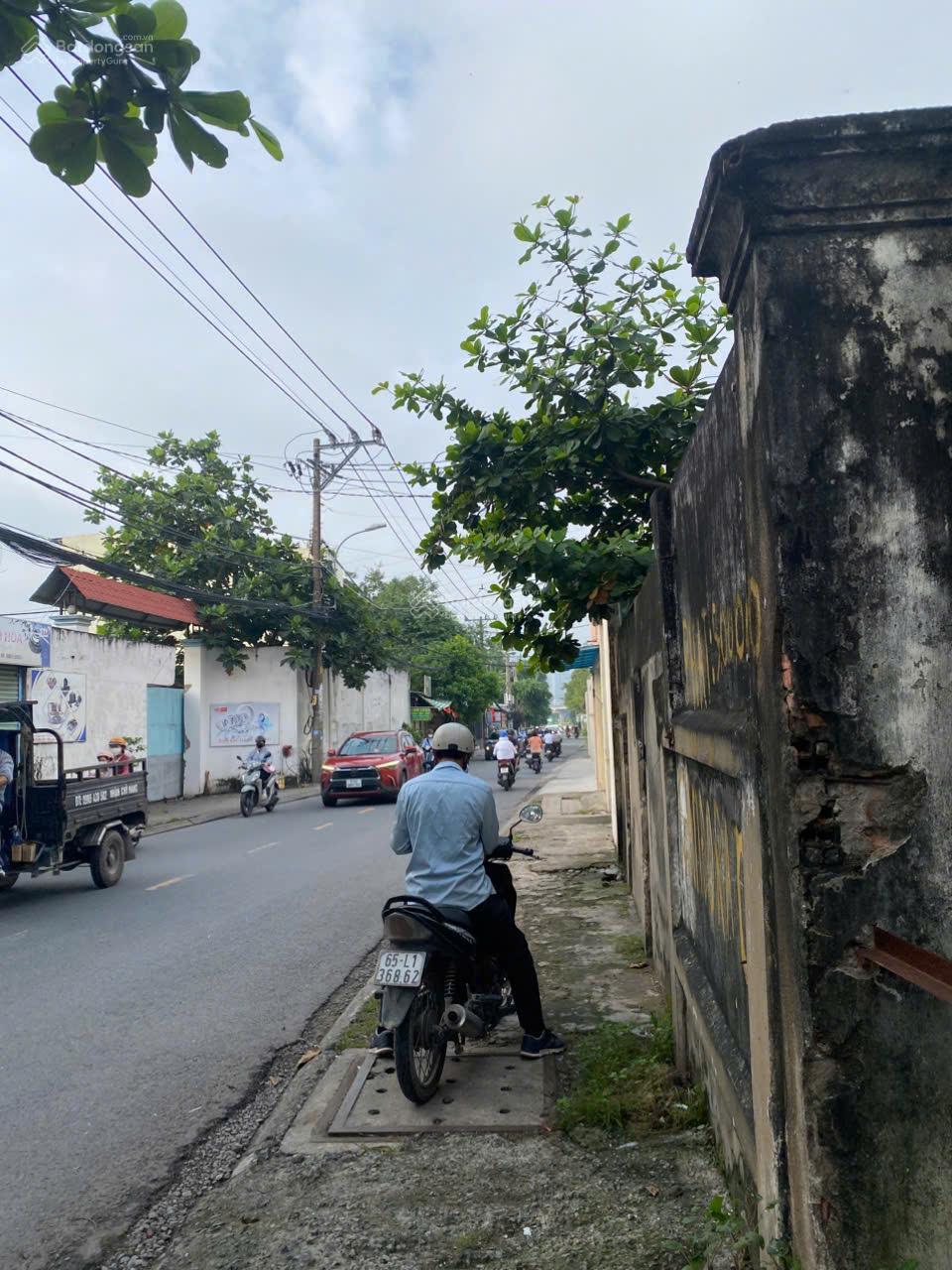 Chuyển nhượng lô đất góc 2MT Đường Nam Hoà - Đường 440, Phước Long A, TP Thủ Đức Chuyển nhượng lô đất góc 2MT Đường Nam Hoà - Đường 440, Phước Long A, TP Thủ Đức