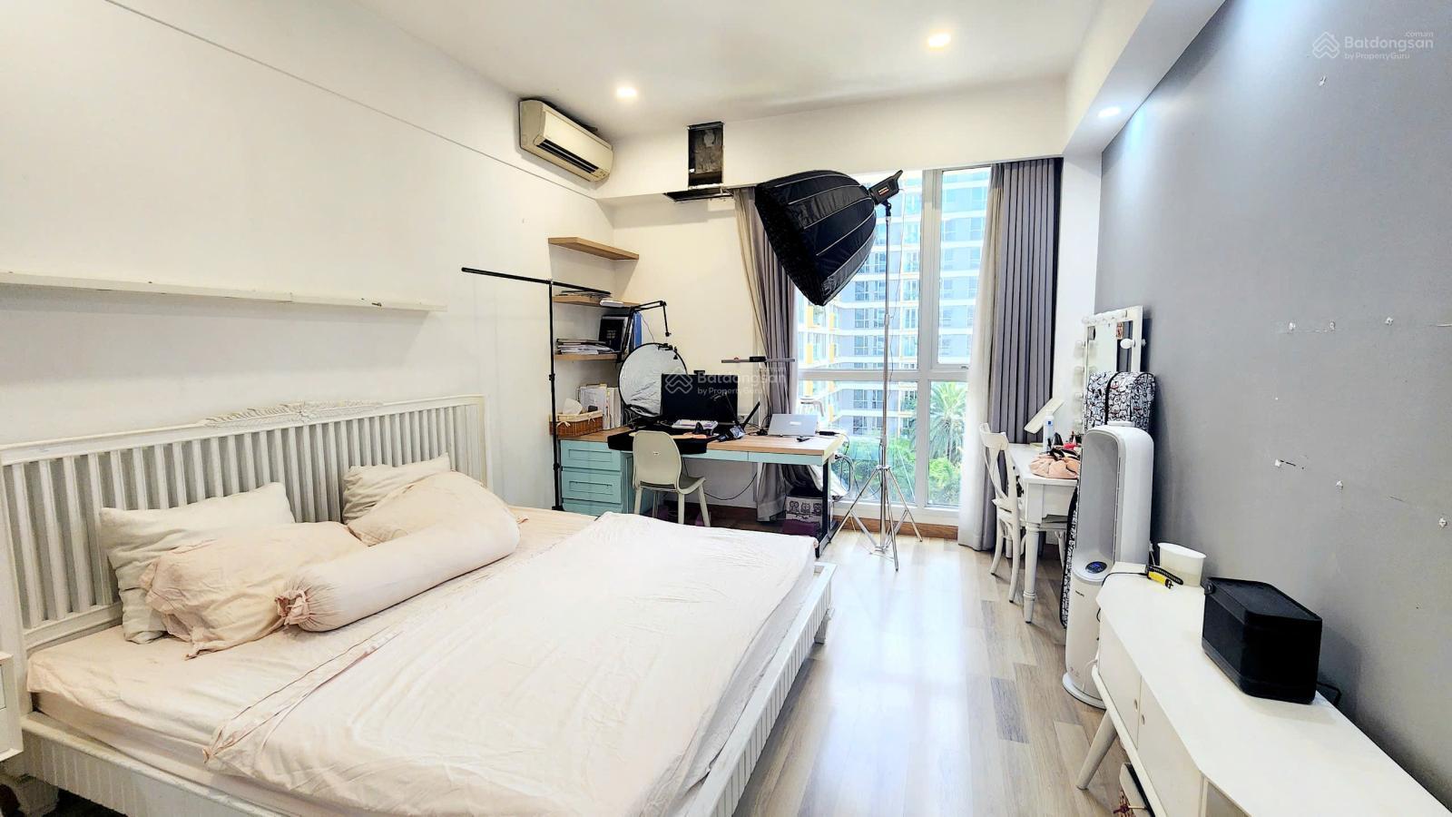 Bán CC 2PN, 60m2, 2WC, 2,6 tỷ ở Bàu Cát II, Tân Bình, HCM - Nhà mới đẹp thoáng mát HOT HOTT