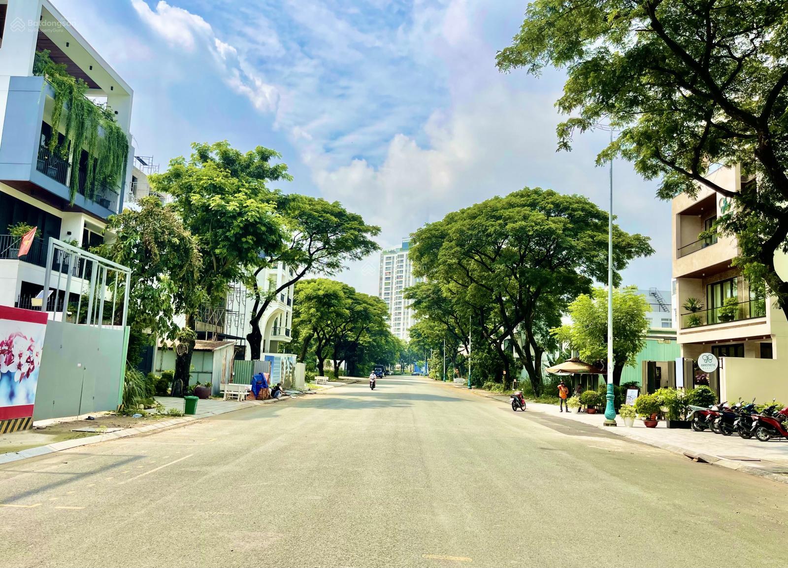 Cần bán gấp nền 8x20m giá 140tr/m2 và lô góc 177m2 giá 165/m2 tốt nhất dự án Thủ Thiêm Villa, Q2