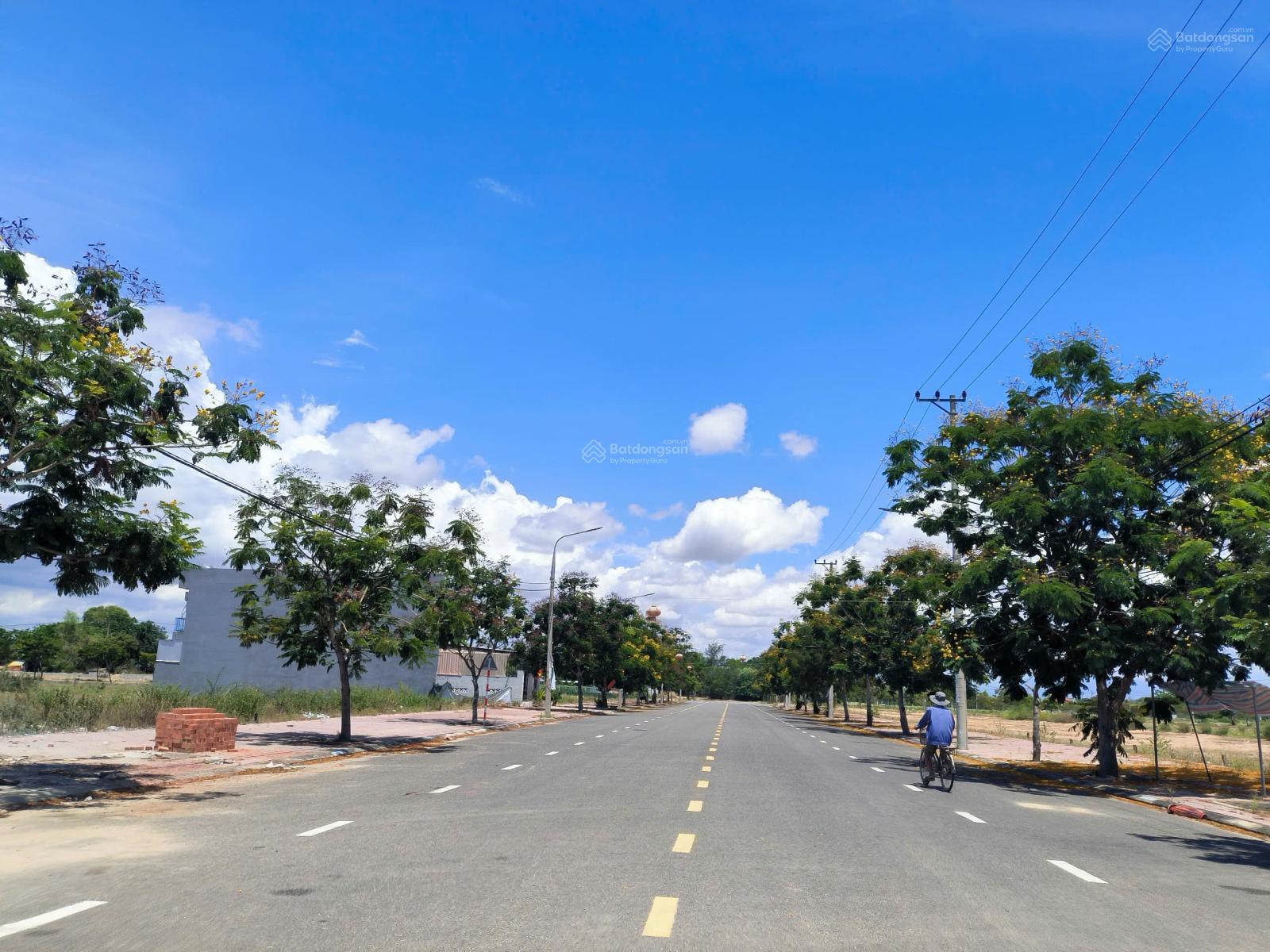 Chính chủ cần bán đất nền B1.26* đường 15m có sổ đỏ dự án Lai Nghi DT 156m2 giá 21.8 tr/m2