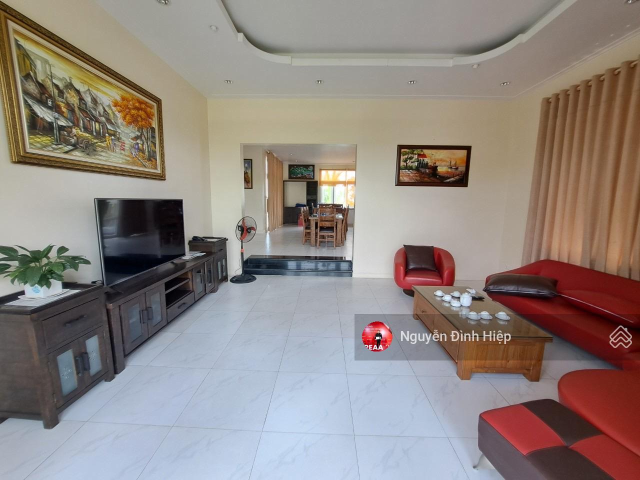 Bán biệt thự Sea Links Mũi Né dãy PE, view biển sân golf cạnh lâu đài rượu vang