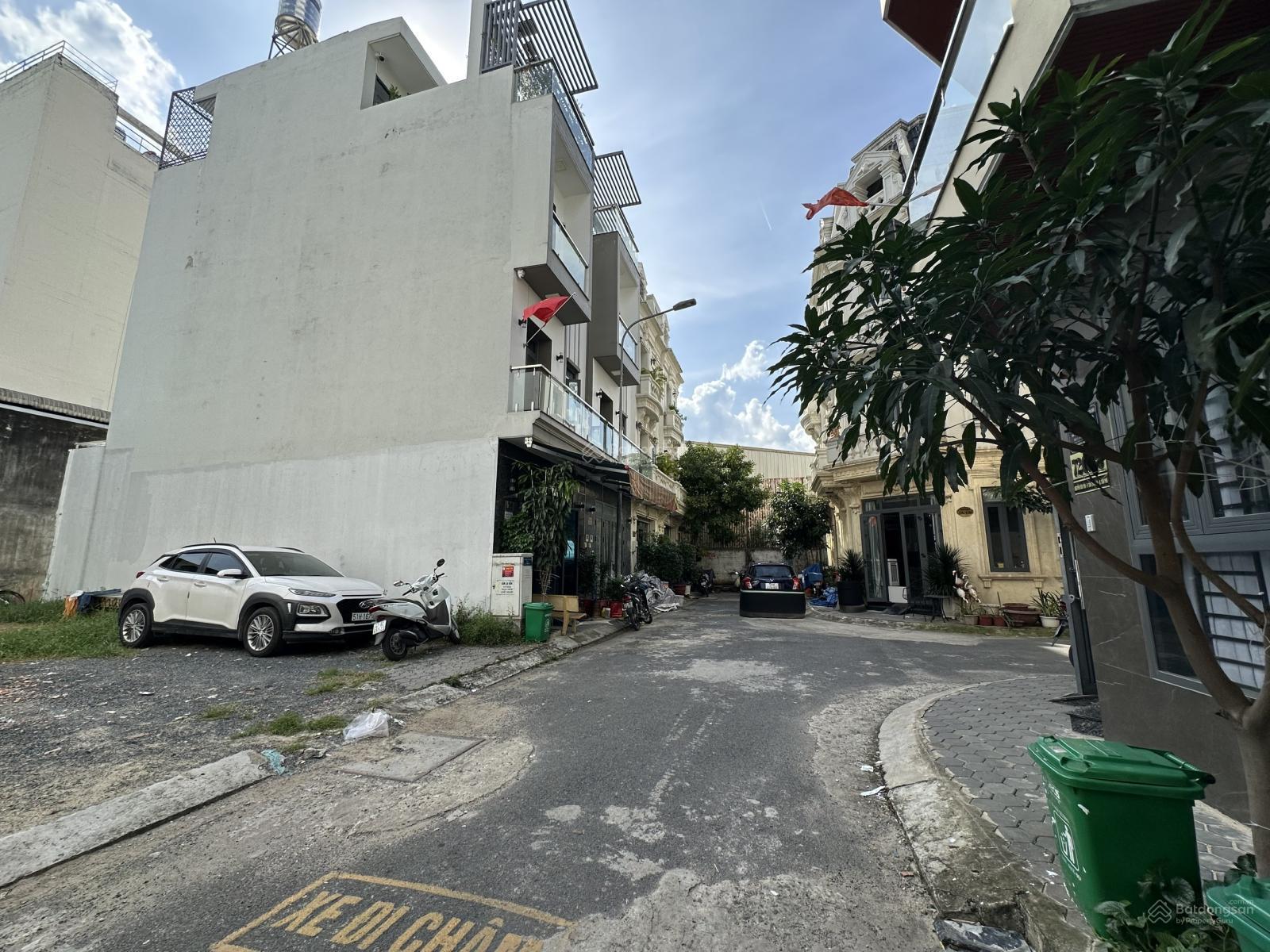 Nhà đẹp khu đồng bộ 3.5 tấm Đường Nguyễn Văn Yến - DT 4x15m - hẻm 6m - Giá 8,5 tỷ TL