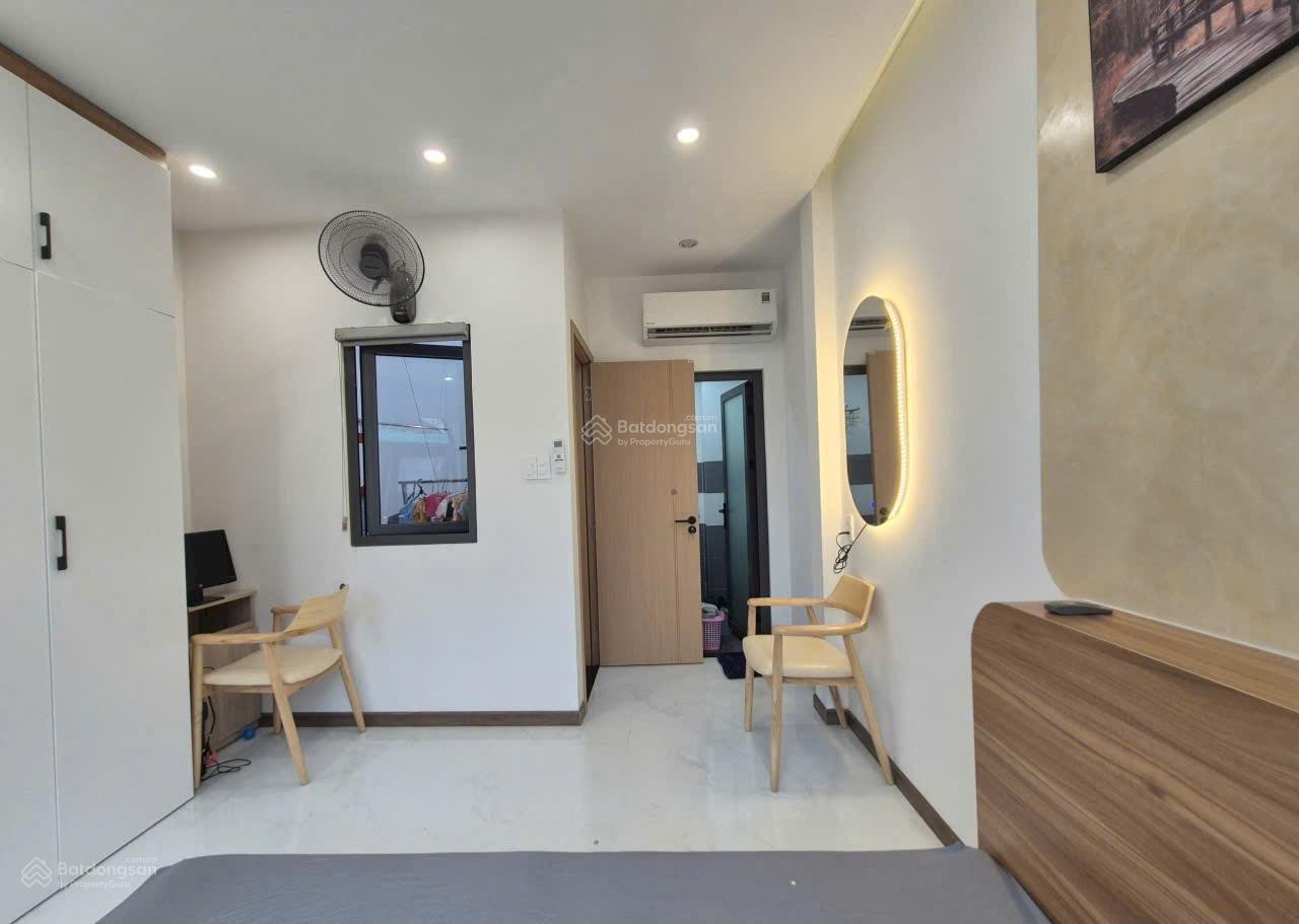 Chỉ 4.8 TỶ CÓ NGAYVnhà đẹp ở ngay full nội thất Nguyễn Tri Phương. HỢP Ở ẤM CÚNG GĐ NHỎ. Đón tết.